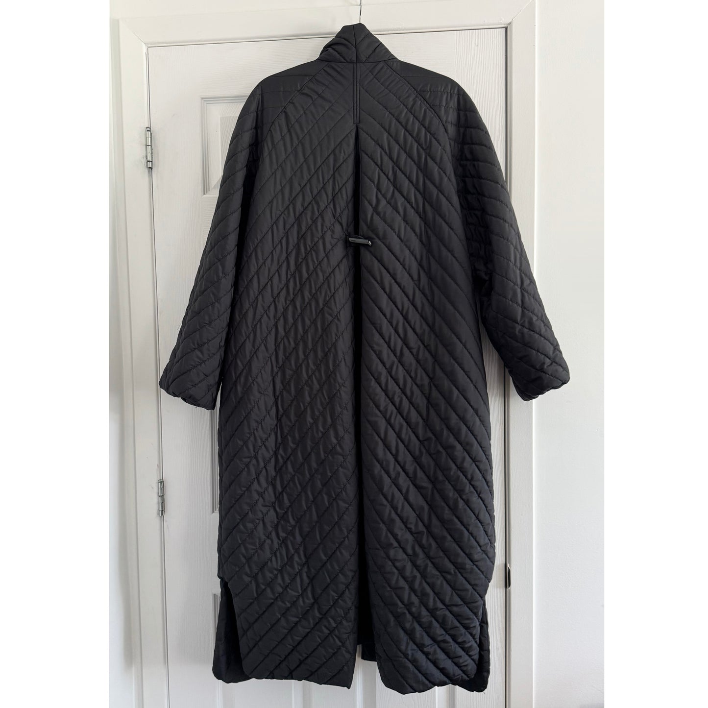 Ganni Quilted Ripstop jacket in Black, size 40 (size L-XL)