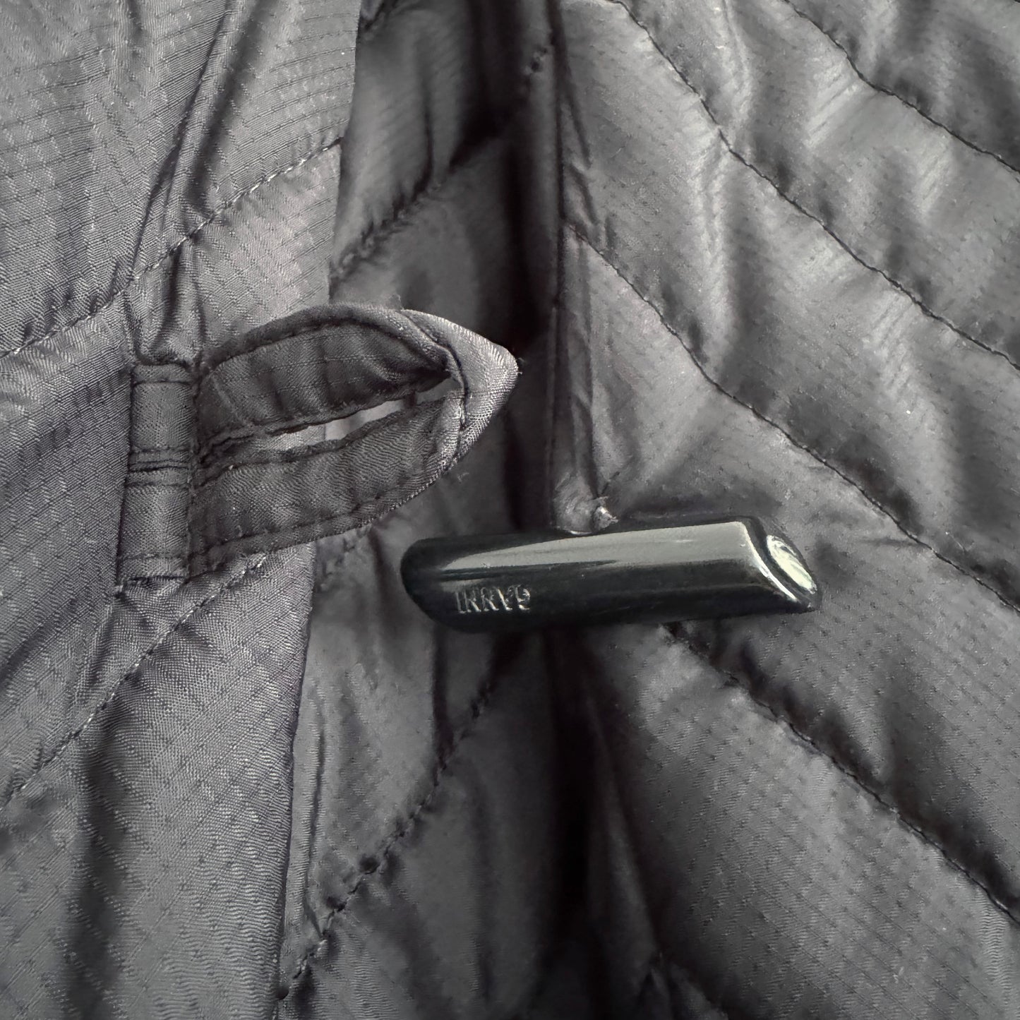 Ganni Quilted Ripstop jacket in Black, size 40 (size L-XL)