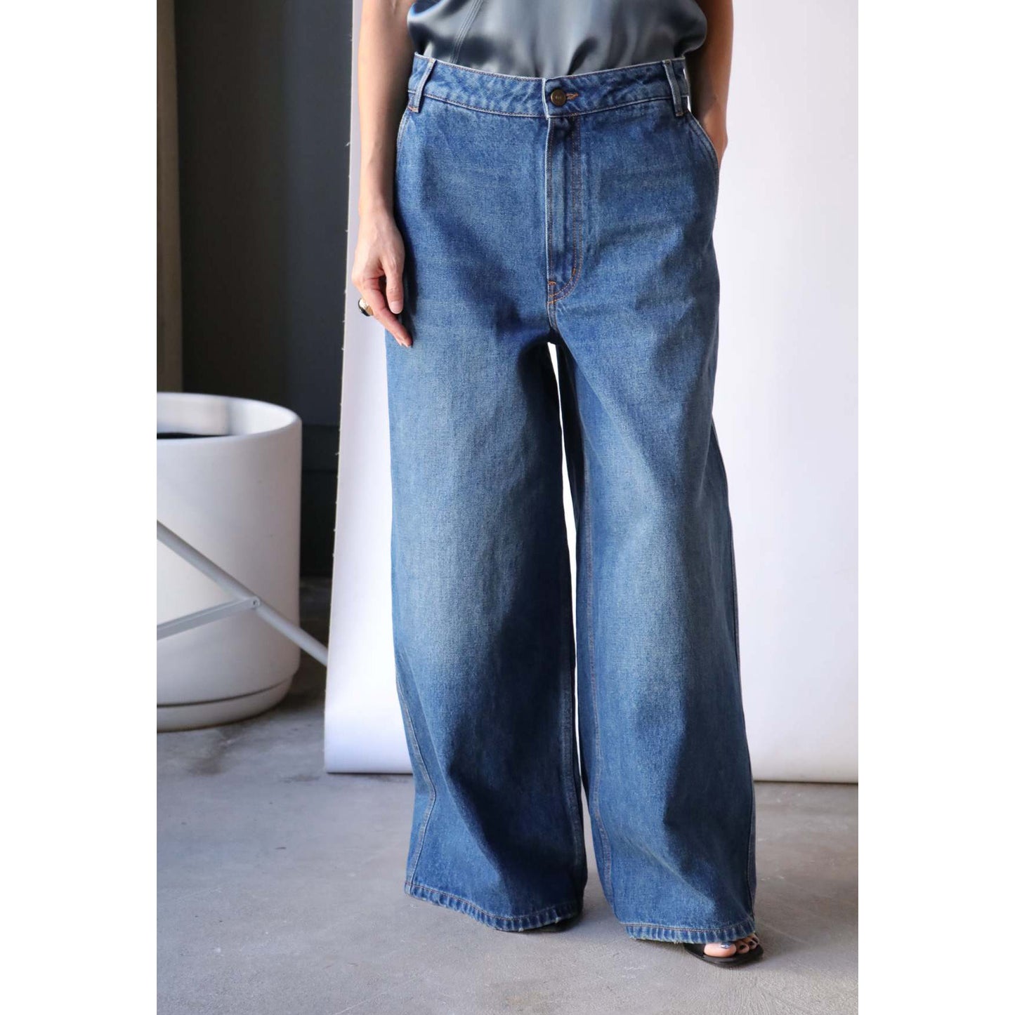 Gauchere Wide Leg Boyfriend Jeans, size 40 (fits like size 8)