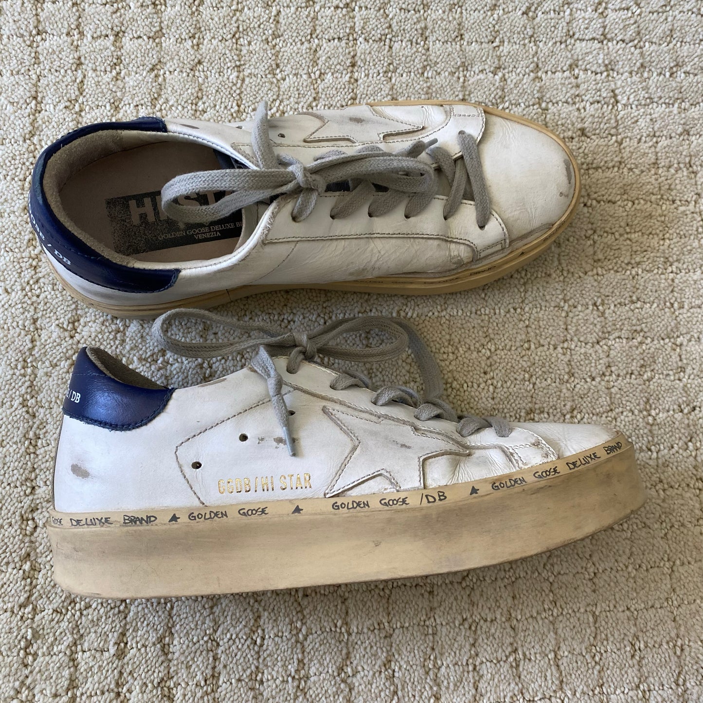 Golden Goose Hi-Star Sneaker in White w Navy Patch, size 36