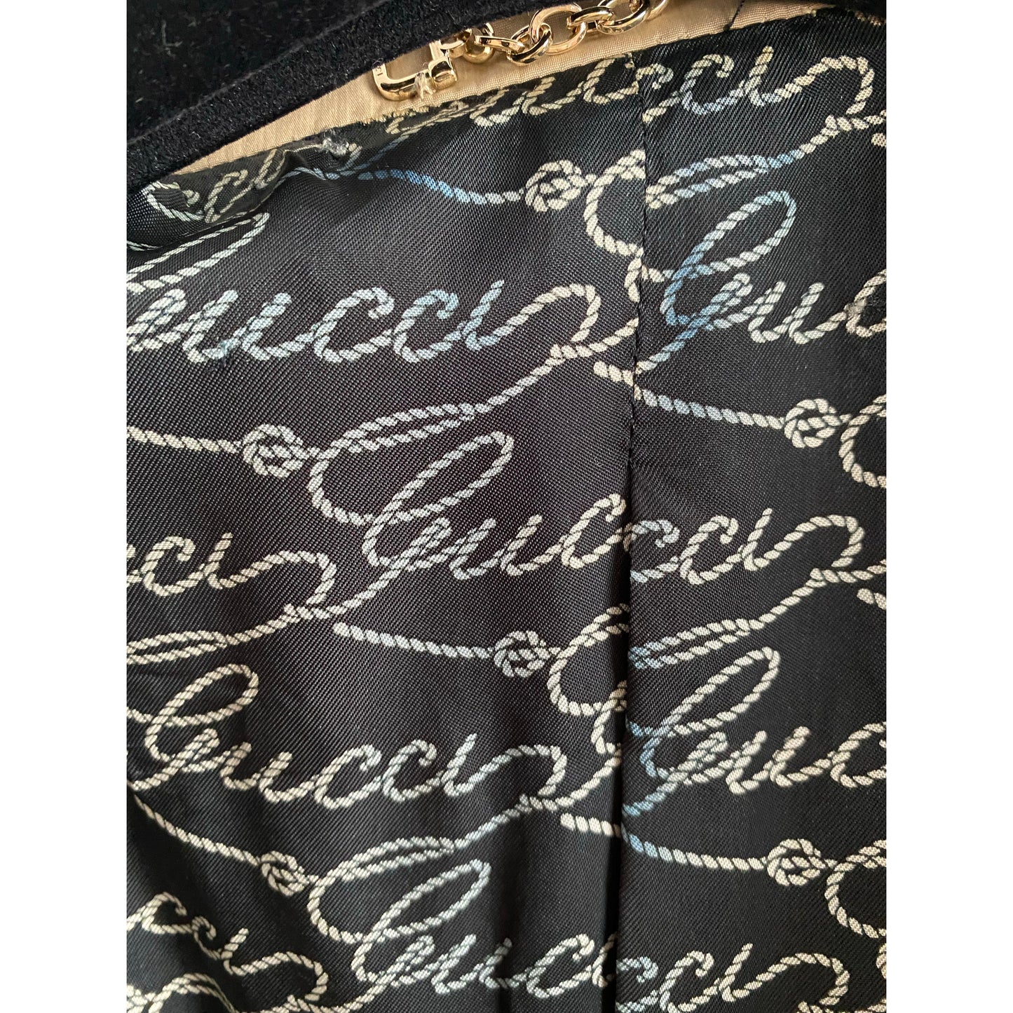 Gucci Short Sleeve Jacket, fits like size 4/6 US ** AS IS **