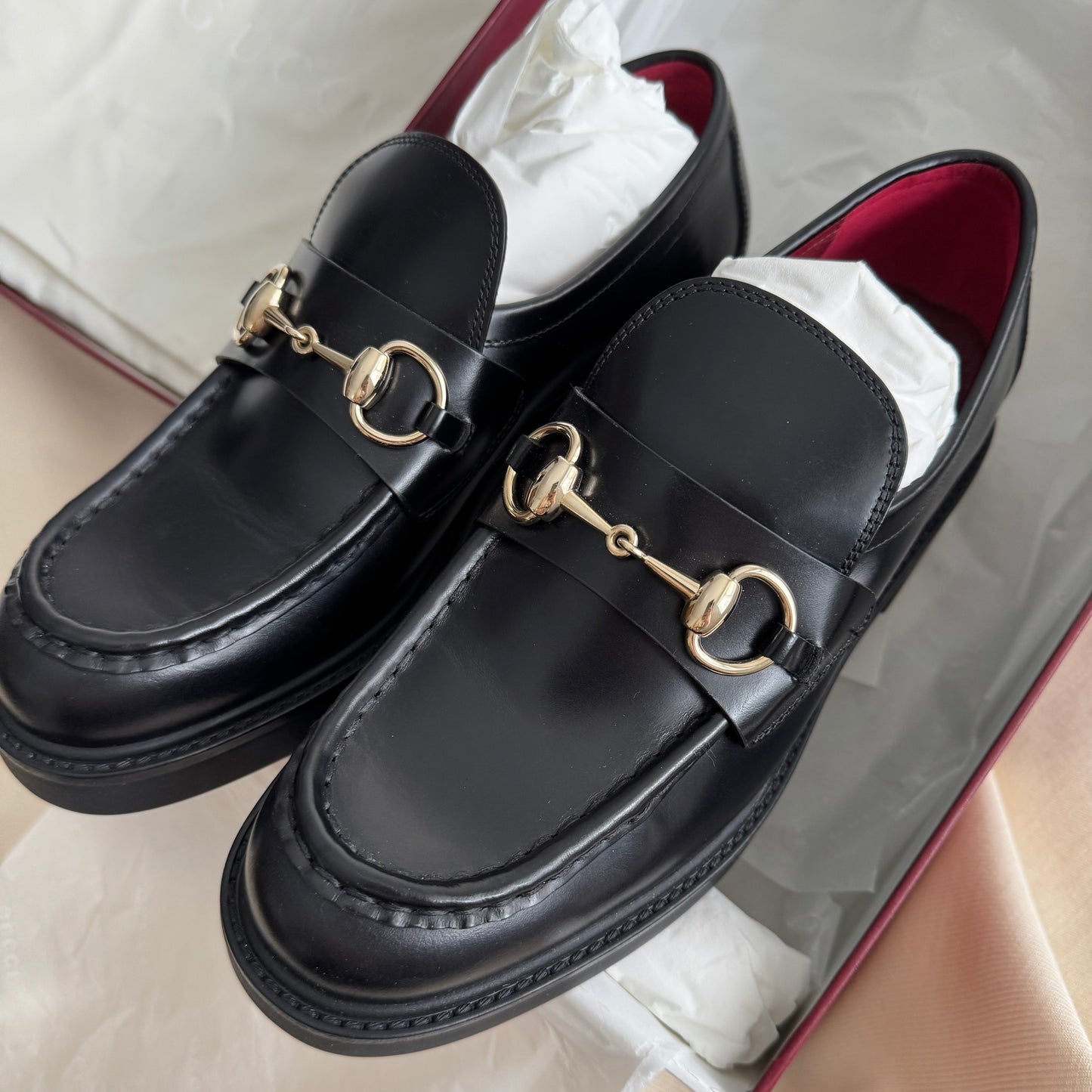 Gucci Loafers w Horsebit in Black, size 37.5