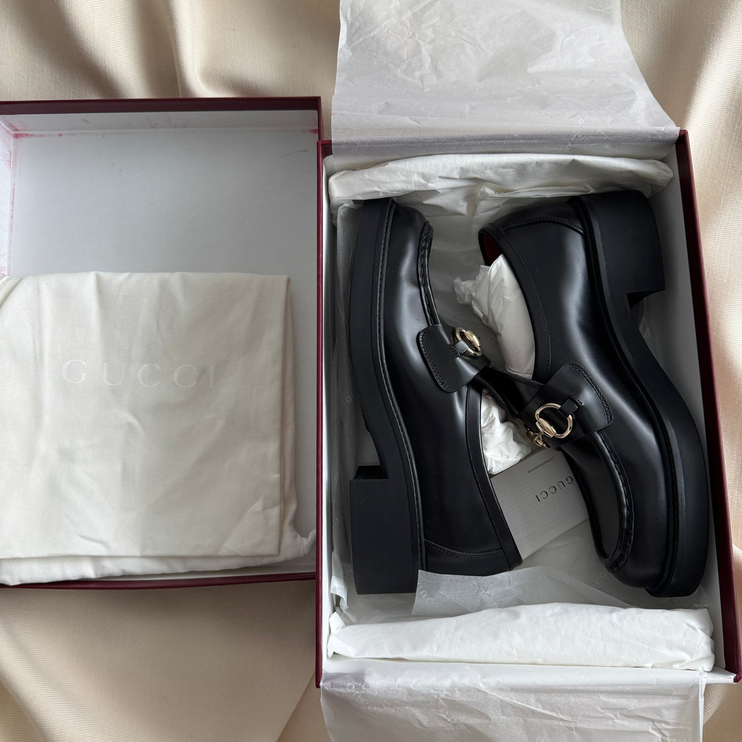 Gucci Loafers w Horsebit in Black, size 37.5