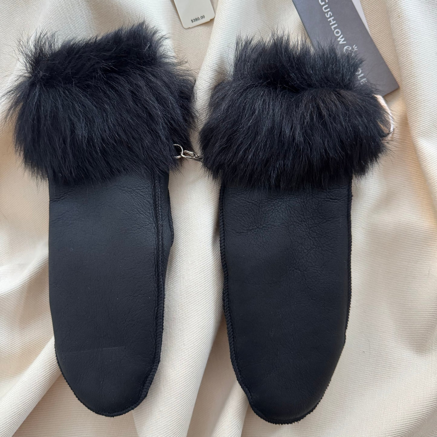 Gushlow & Cole Shearling Gloves in Black