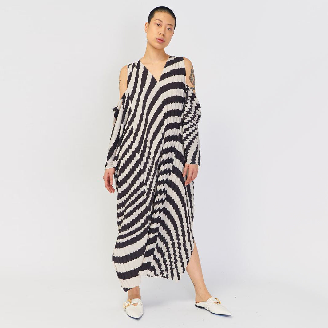 Henrik Vibskov "Jelly" Cutout Shoulder Pleated Dress, size XS/S (Fits anywhere up to XXL).