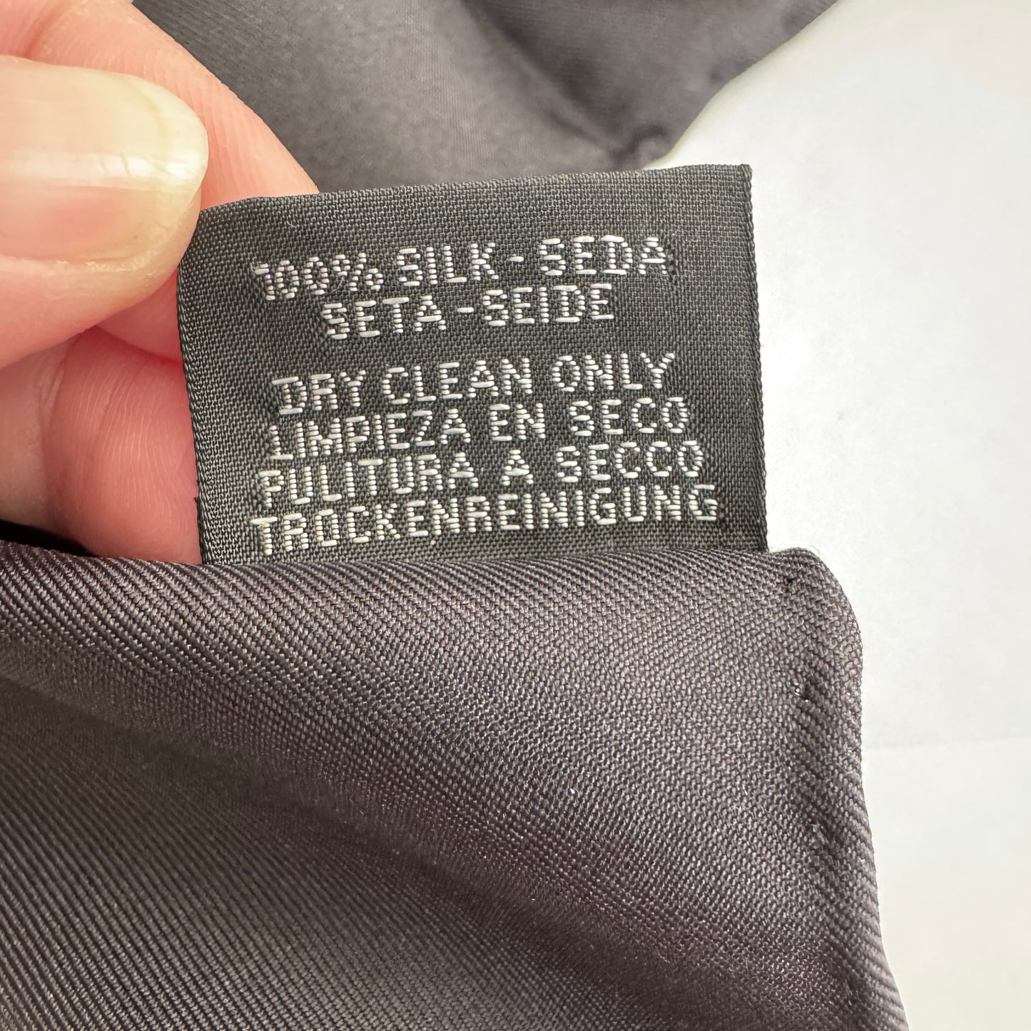 Hermes "Brides de Gala" 90cm Scarf in noir / crème / gold