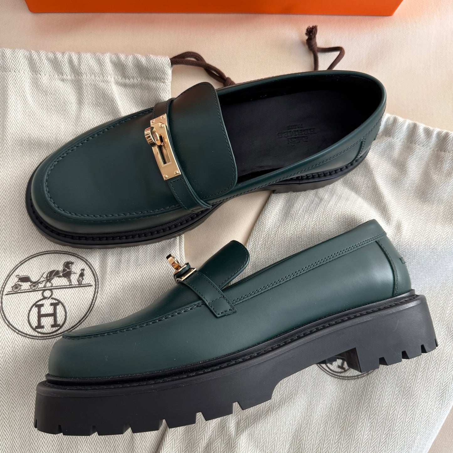 Hermes "Icone" Loafers in Green, size 37.5
