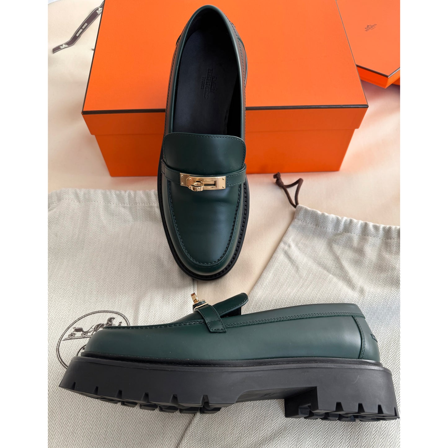 Hermes "Icone" Loafers in Green, size 37.5