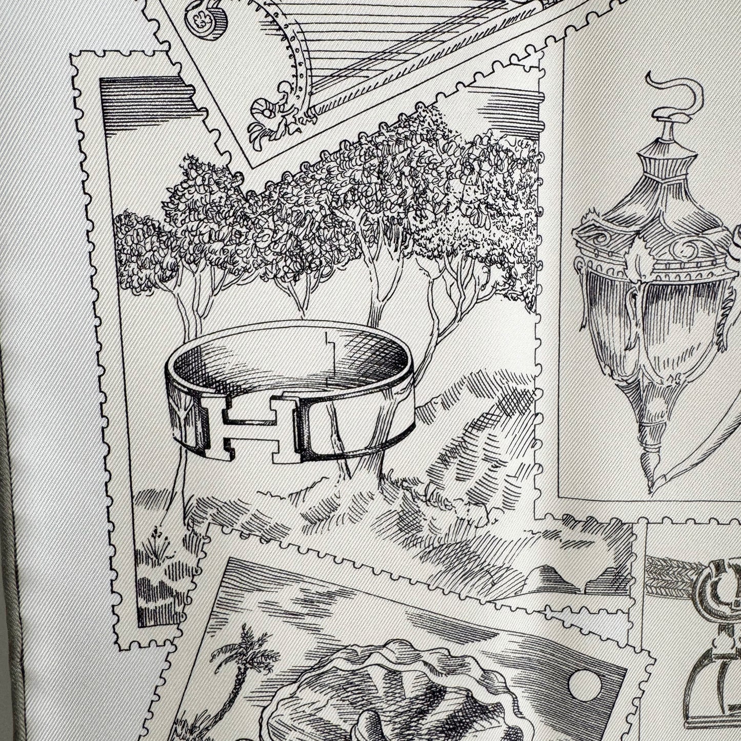 Hermes Le Philateliste du Faubourg scarf 90 in "gris / parchemin / blanc"