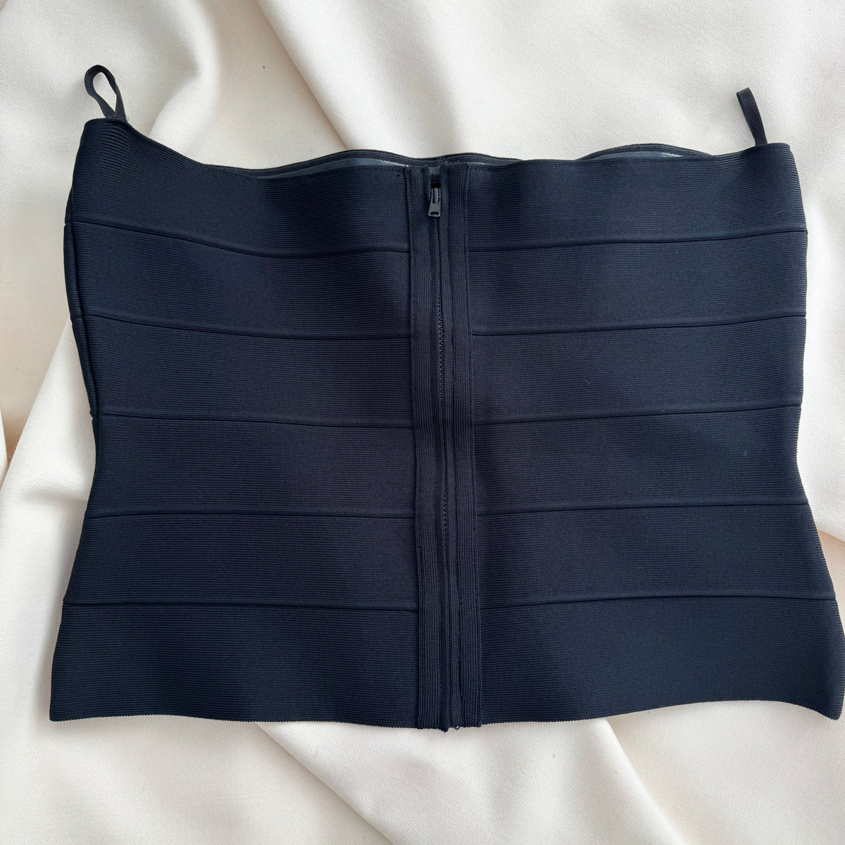 Herve Leger Strapless Top in Black, size Large
