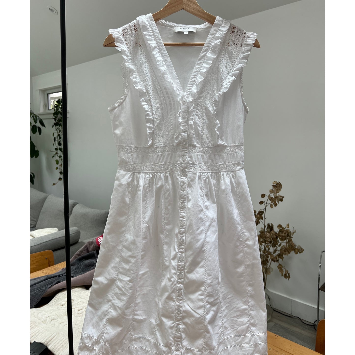 Sea New York "Lilli" Dress in White, size 8 (fits like size 6)