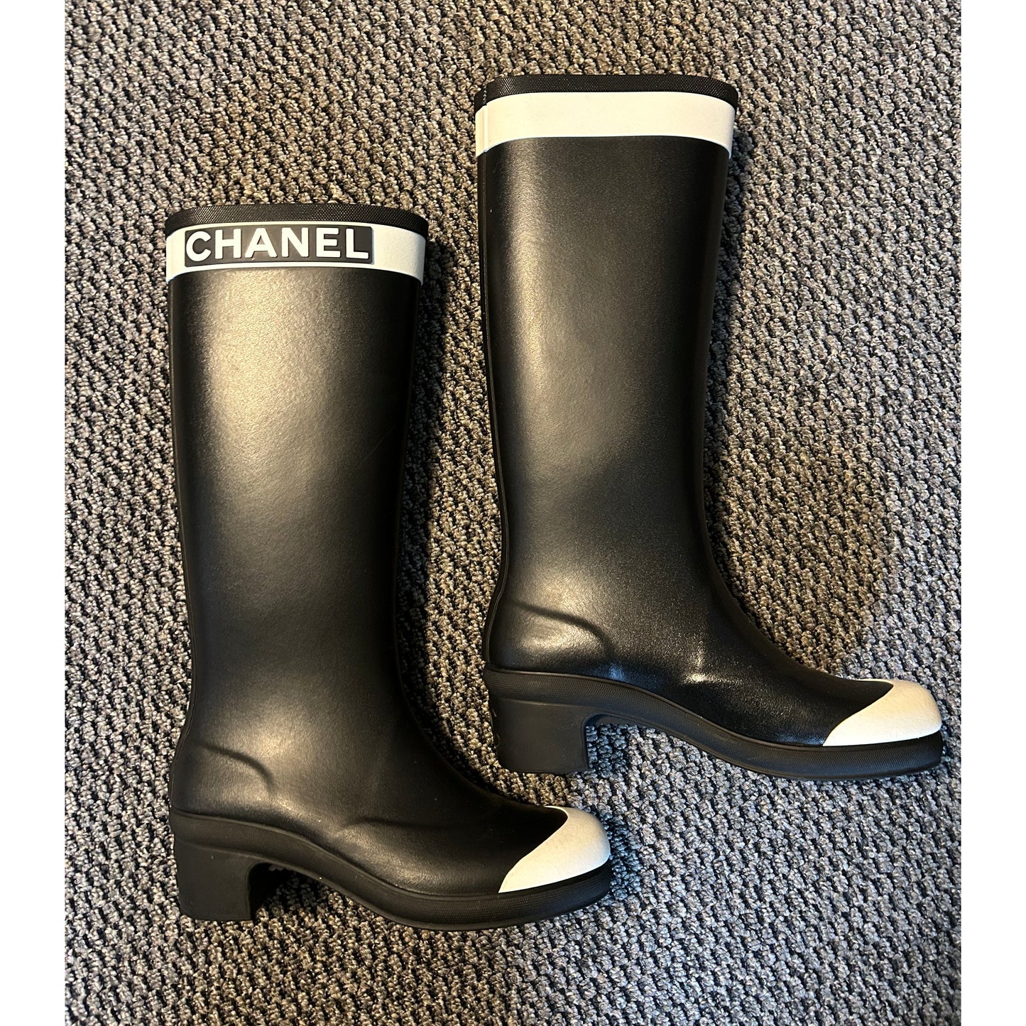 Chanel Cap Toe Rain Boots, size 39