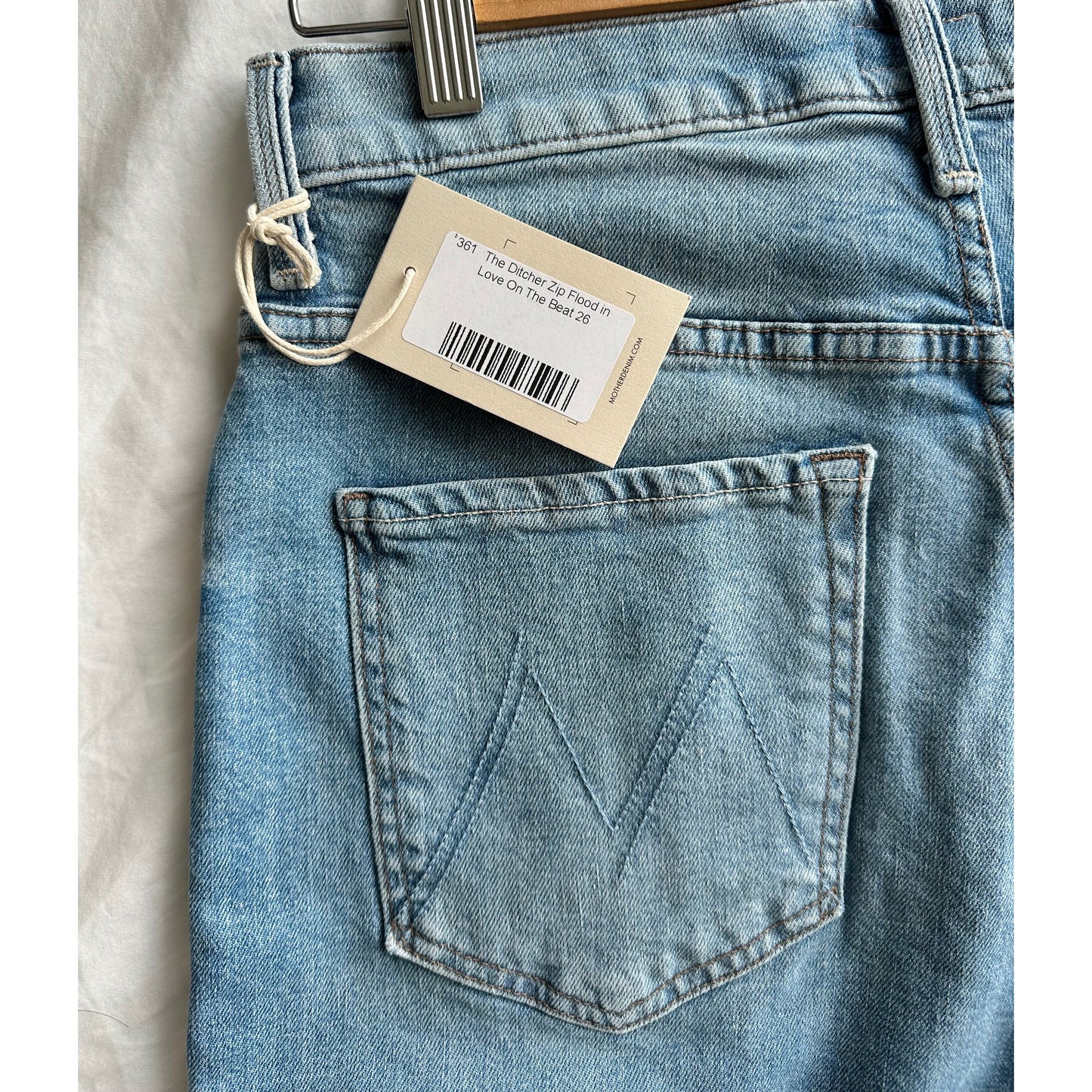 Mother "Ditcher Zip Flood" Jeans in "Pacific City", size 26 (fits 27/28!!)