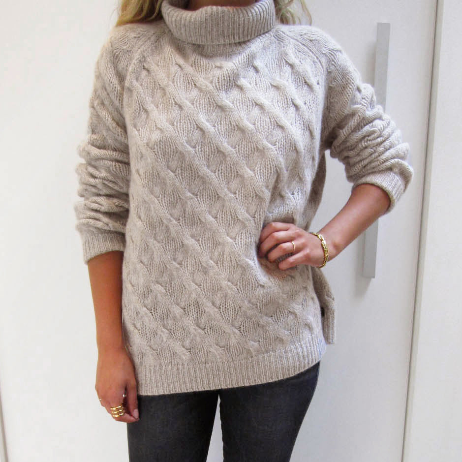 Inhabit Cashmere Cable Knit Turtleneck in Grey/Beige, size XS