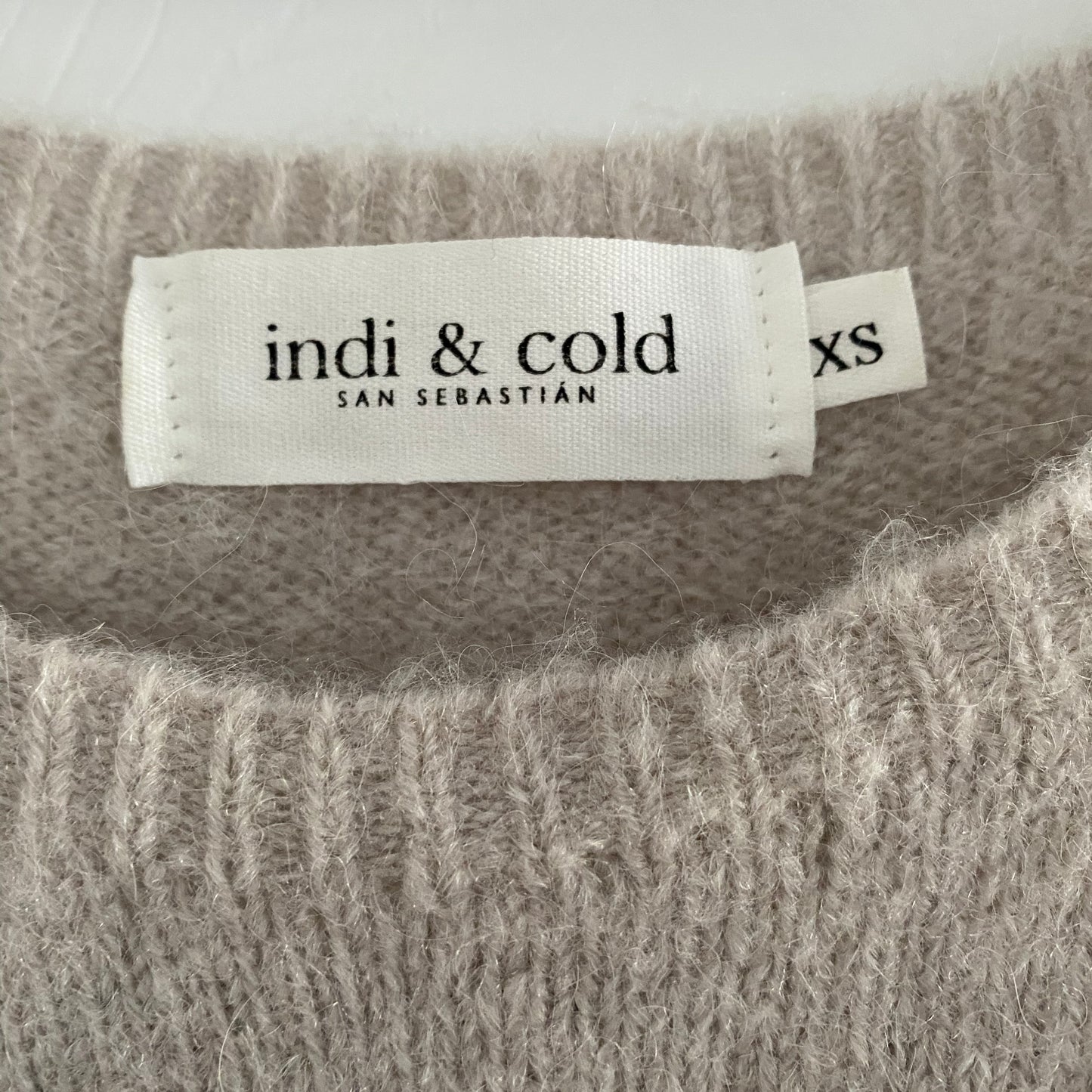 Indi & Cold Puffed Sleeve Sweater in Beige, size XS