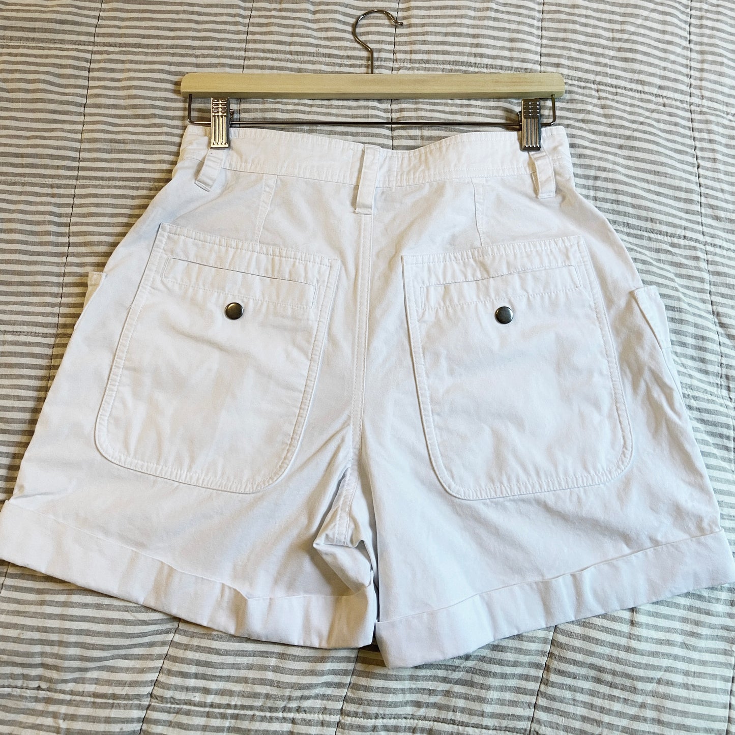 Isabel Marant Etoile "Rachel" Shorts in White, size 36 (size 2/4)