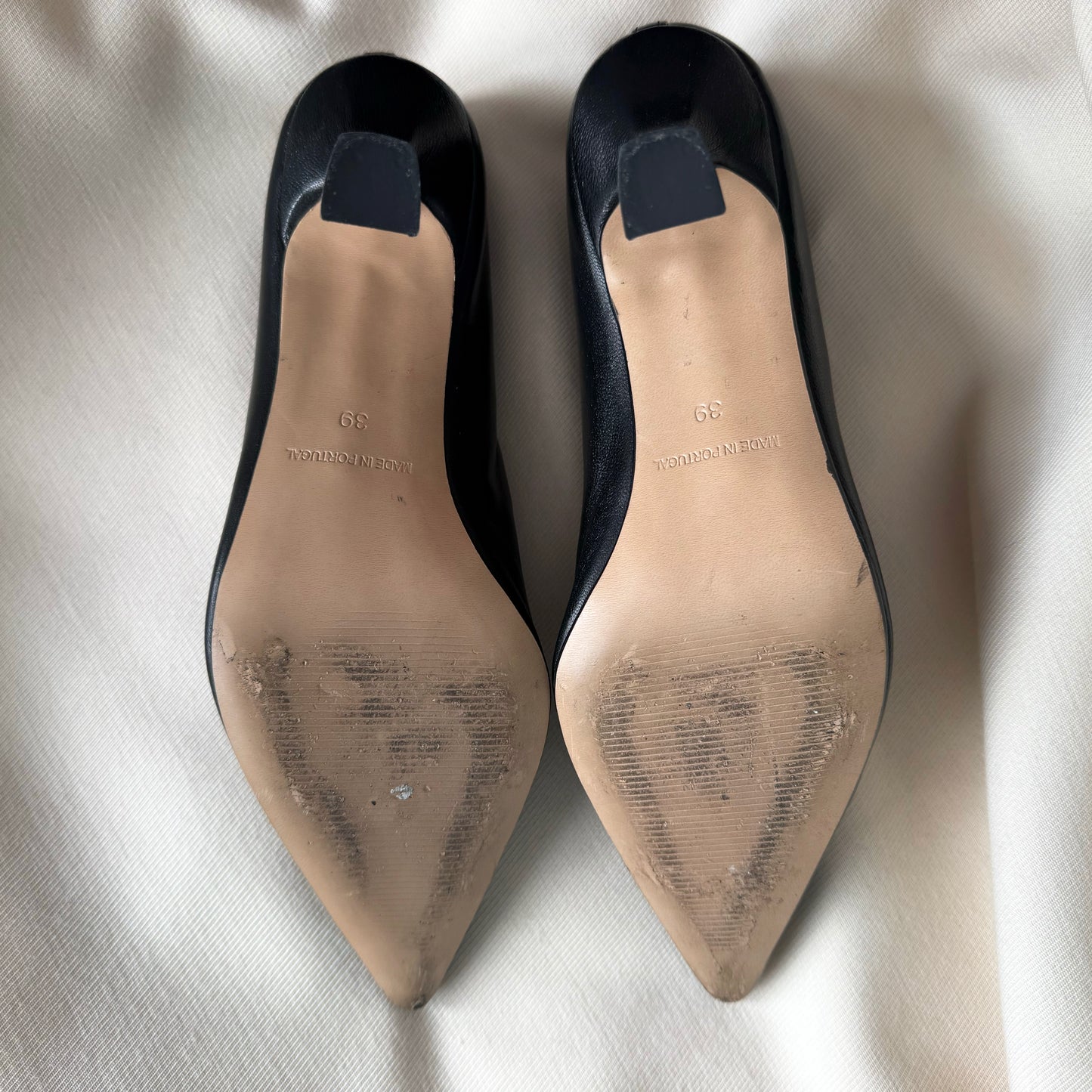 Ivylee "Vivienne" Pumps in Black, size 39 (fits 38.5)