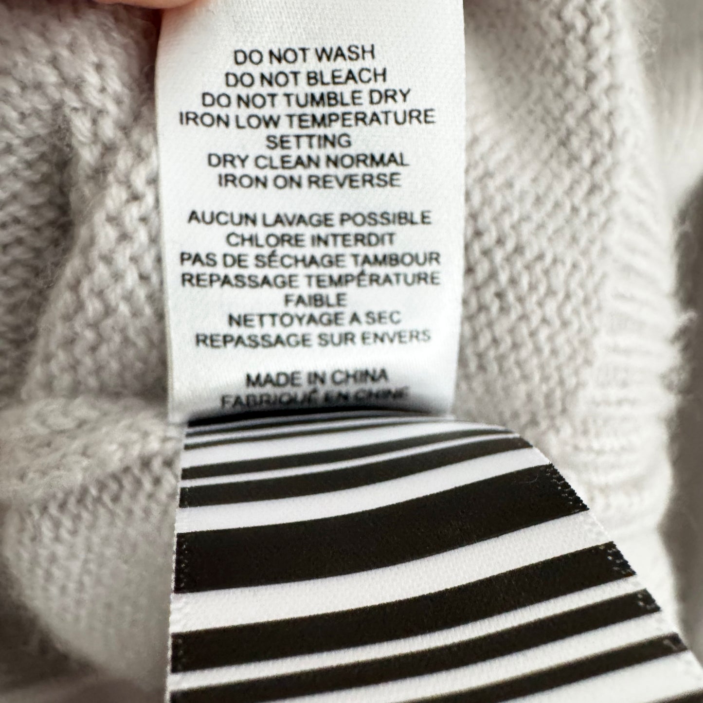 Joseph Pure Cashmere Cardigan in Silver/Grey, size XS