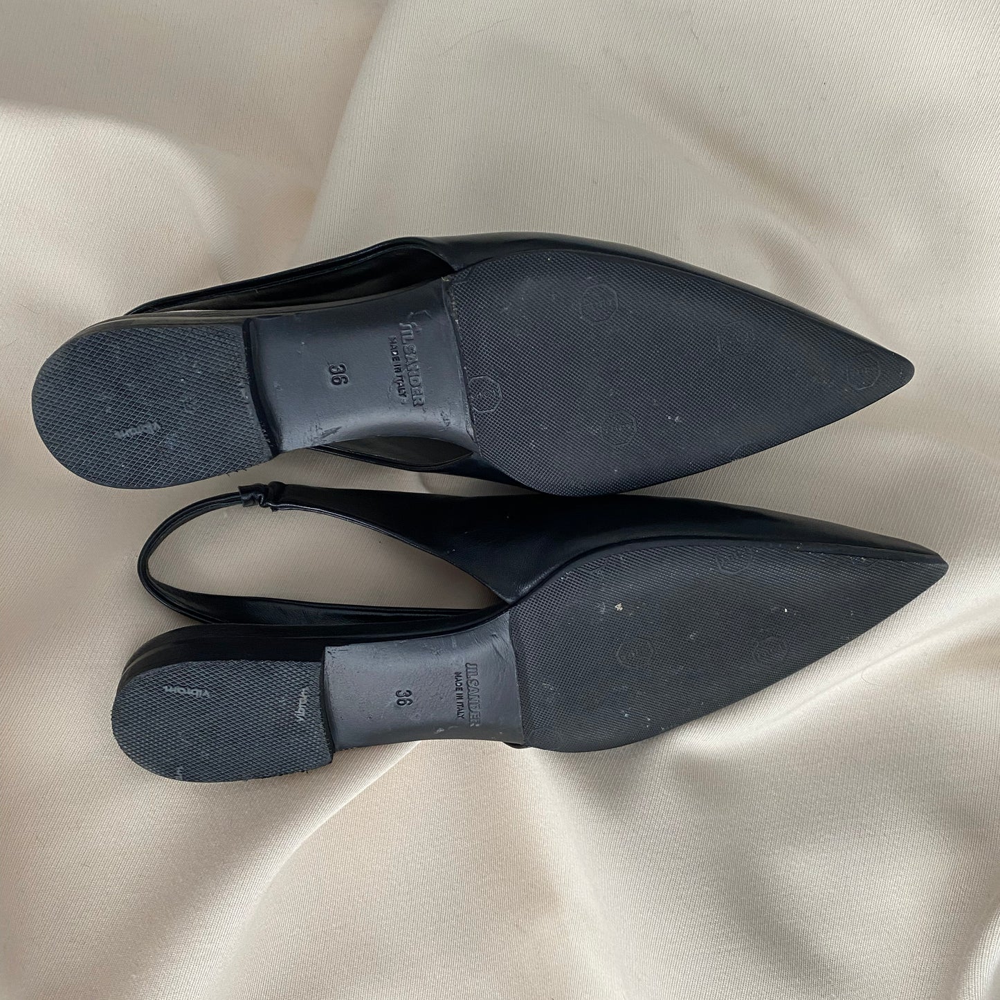 Jil Sander Pointed Toe Flat Slingbacks in Black, size 36