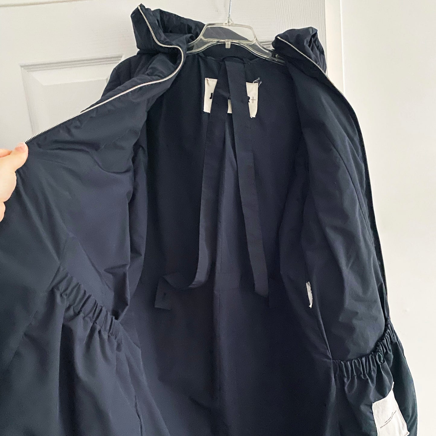 Jil Sander+ Down Coat in Navy, size 34 (size small)