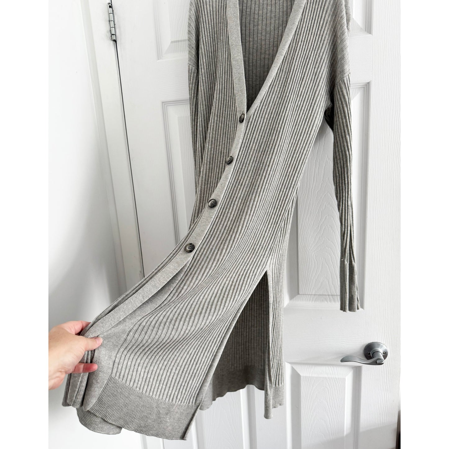 Line Knitwear Ribbed Long Cardigan in Grey, size Medium