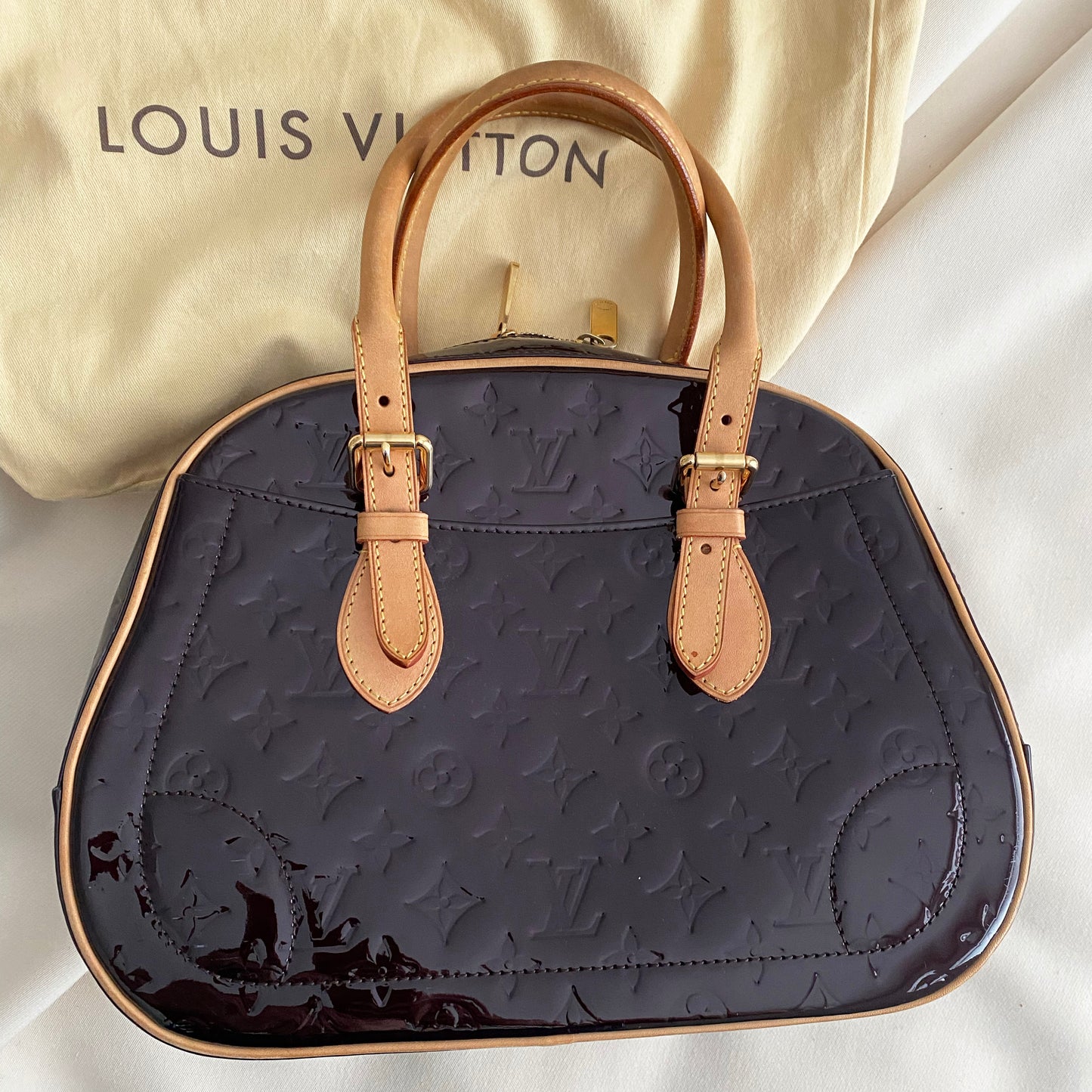 LOUIS VUITTON  Vernis Summit Drive Bag in "Amarante"