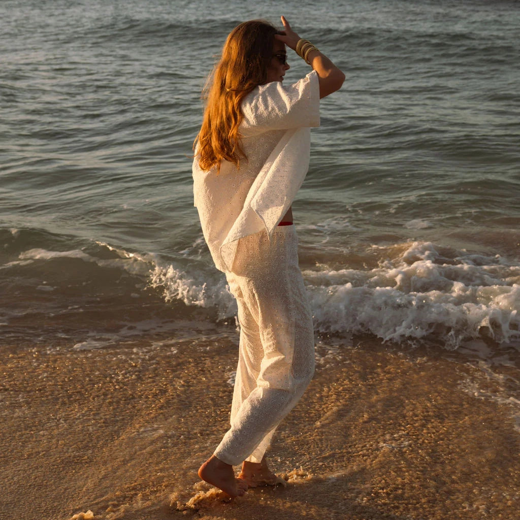 La Maregold "Mila" Shirt in White Eyelet, size M/L