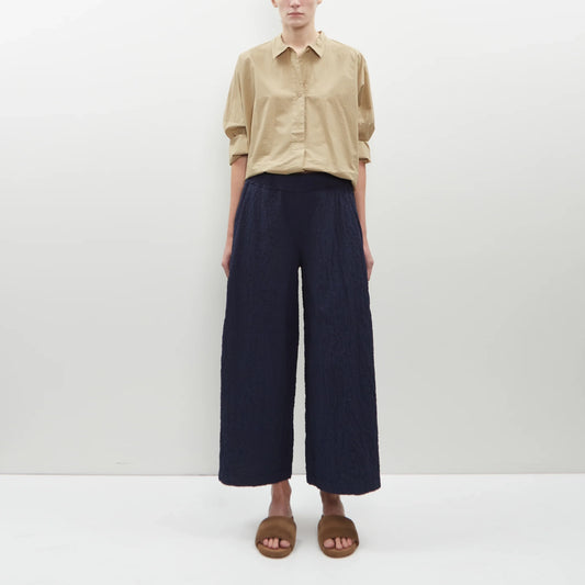 LABO ART "Storto" Textured Pant in Navy, size "4" (L/XL)