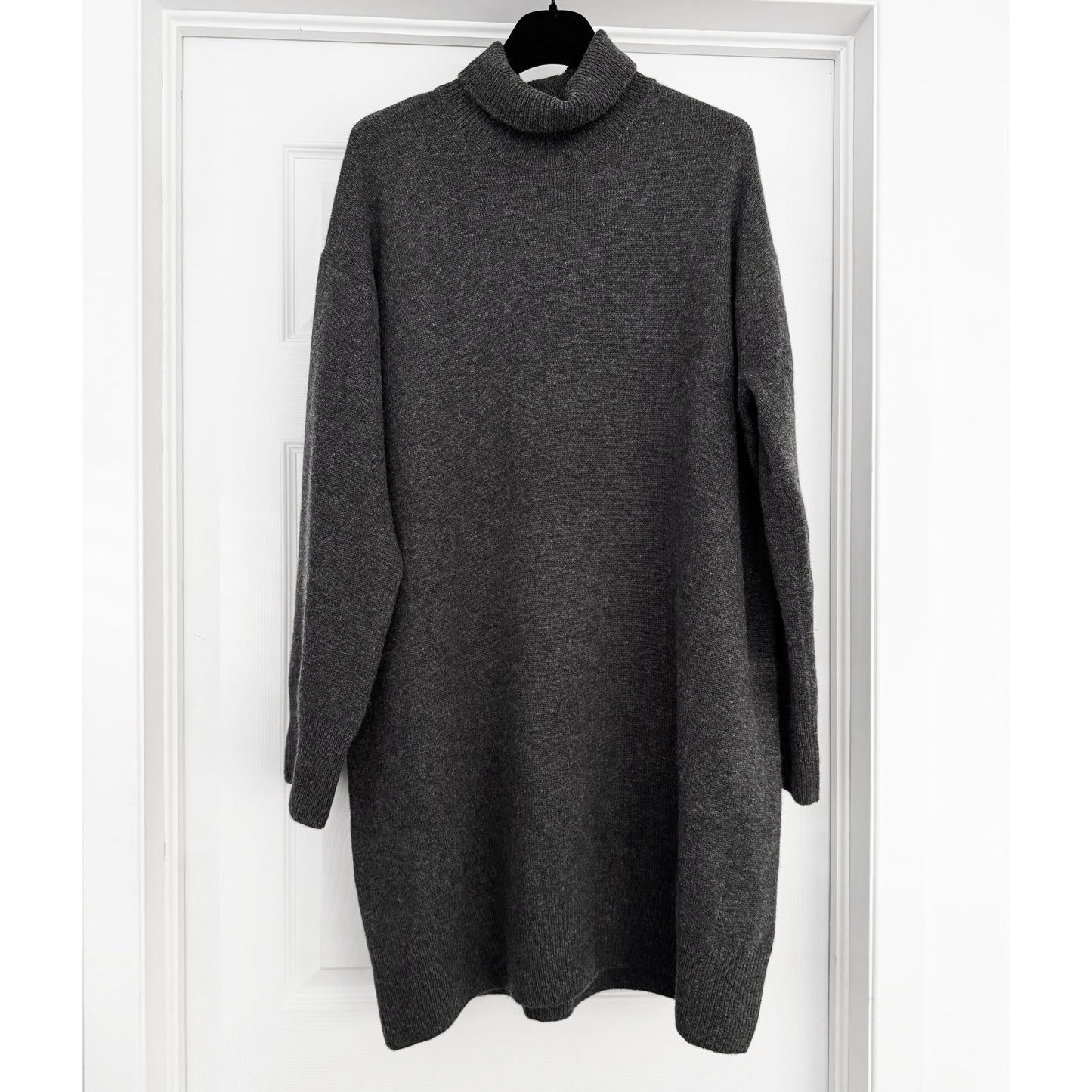 Le Kasha "Kalmar" Cashmere Turtleneck Dress, One Size Only