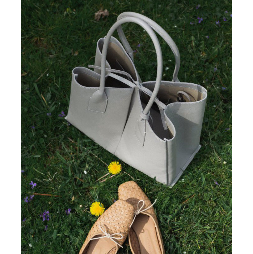 Le Tanneur Large "Elena" Tote in Light Grey