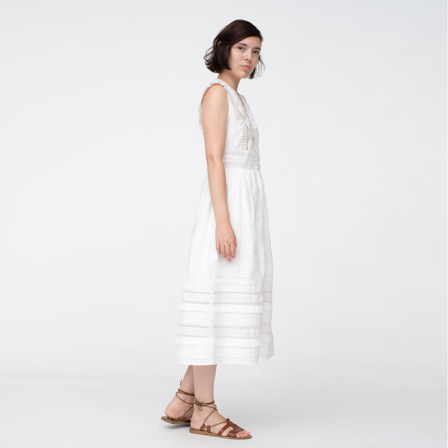 Sea New York "Lilli" Dress in White, size 8 (fits like size 6)