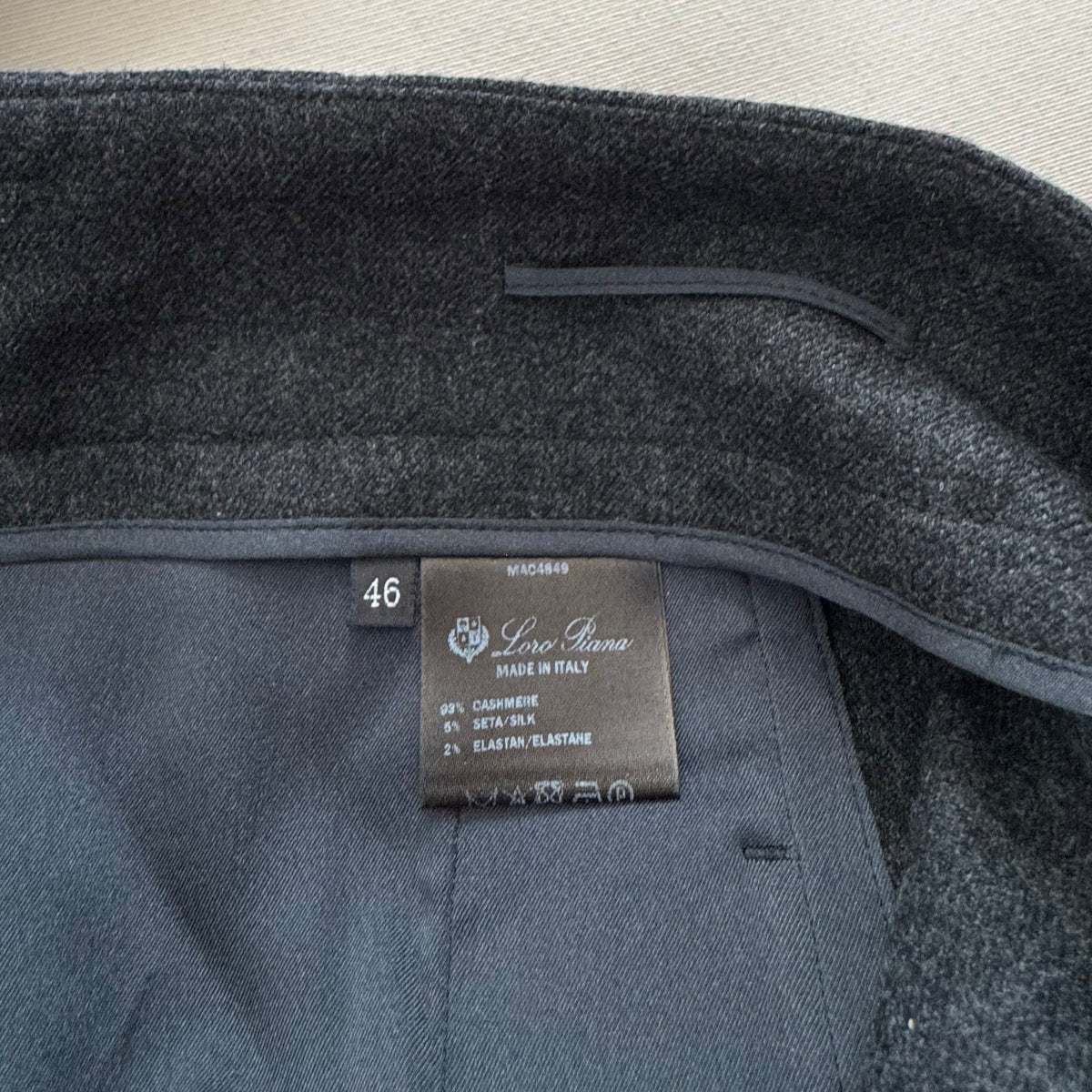Loro Piana Wide Leg Pleated Grey Cashmere Trousers, size 46IT - fits like size 10 ish
