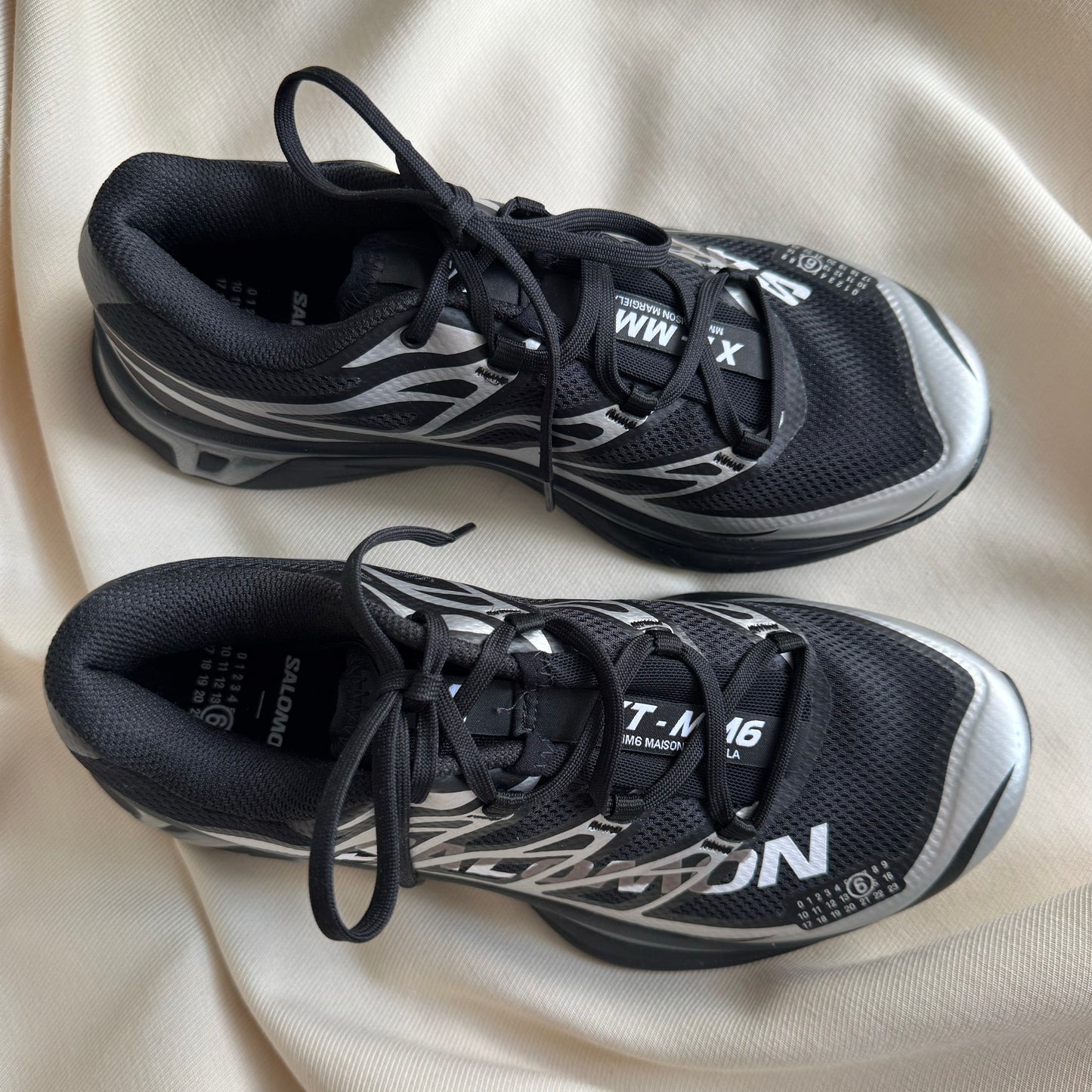 MM6 x Salomon XT sneaker in Black/Silver, size 8