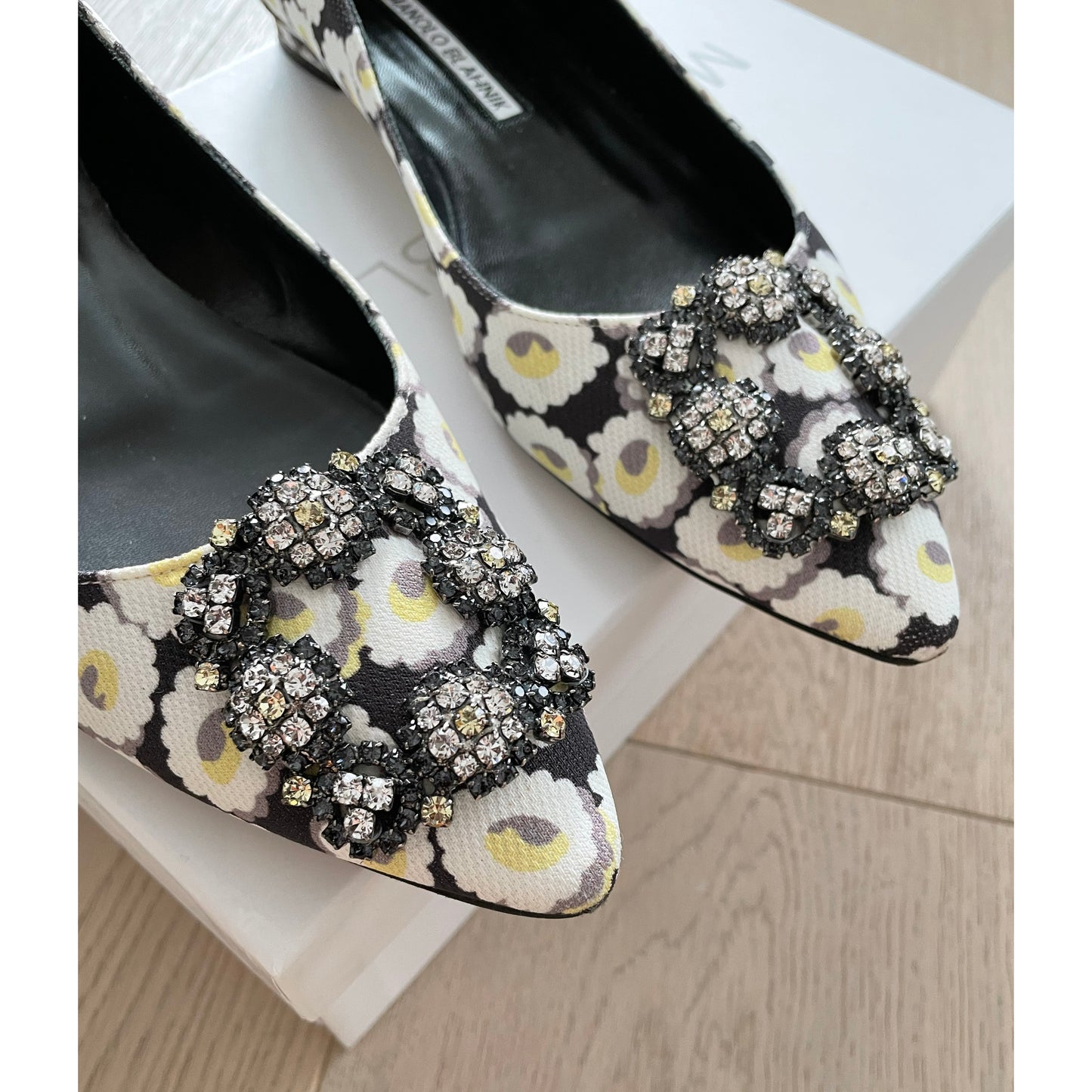 Chaussures plates Hangisi en jacquard floral Manolo Blahnik, taille 38