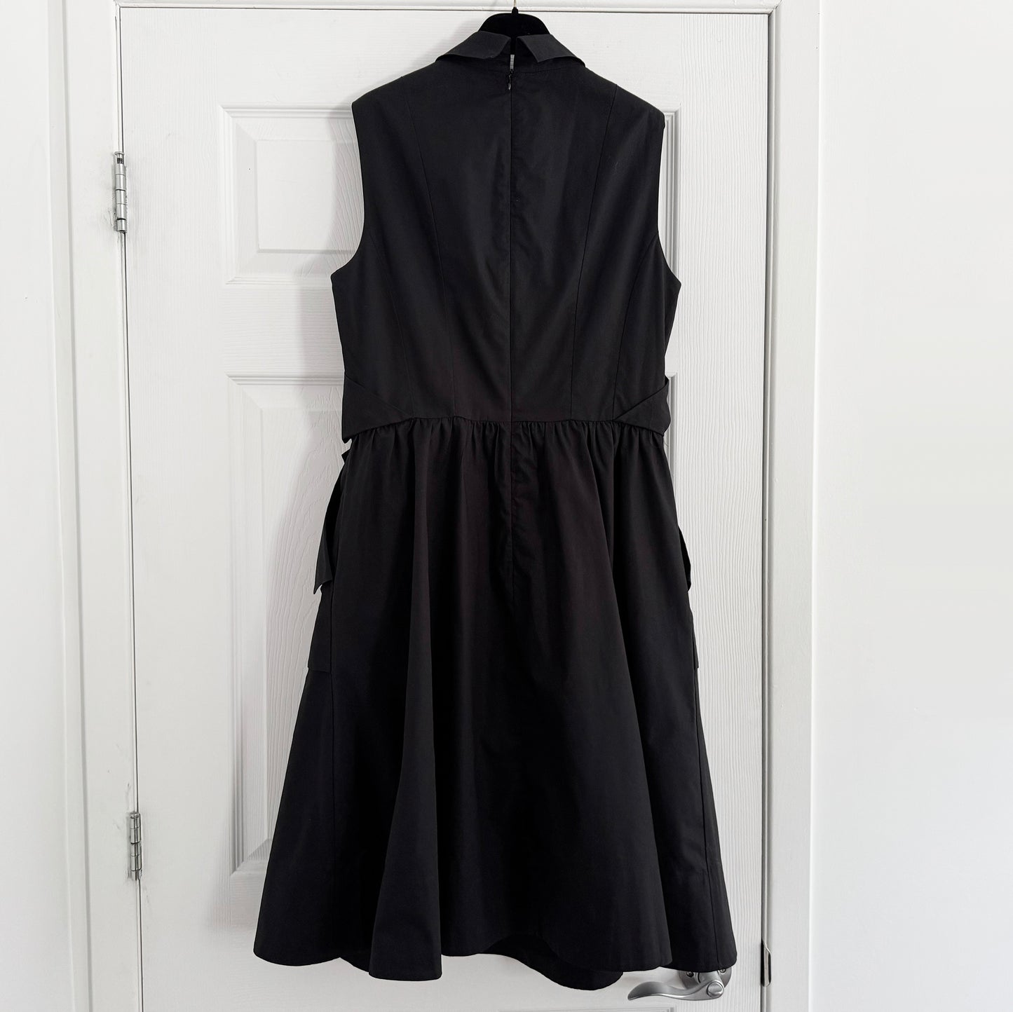 Marc by Marc Jacobs A-Line Poplin Dress in Black, size 8