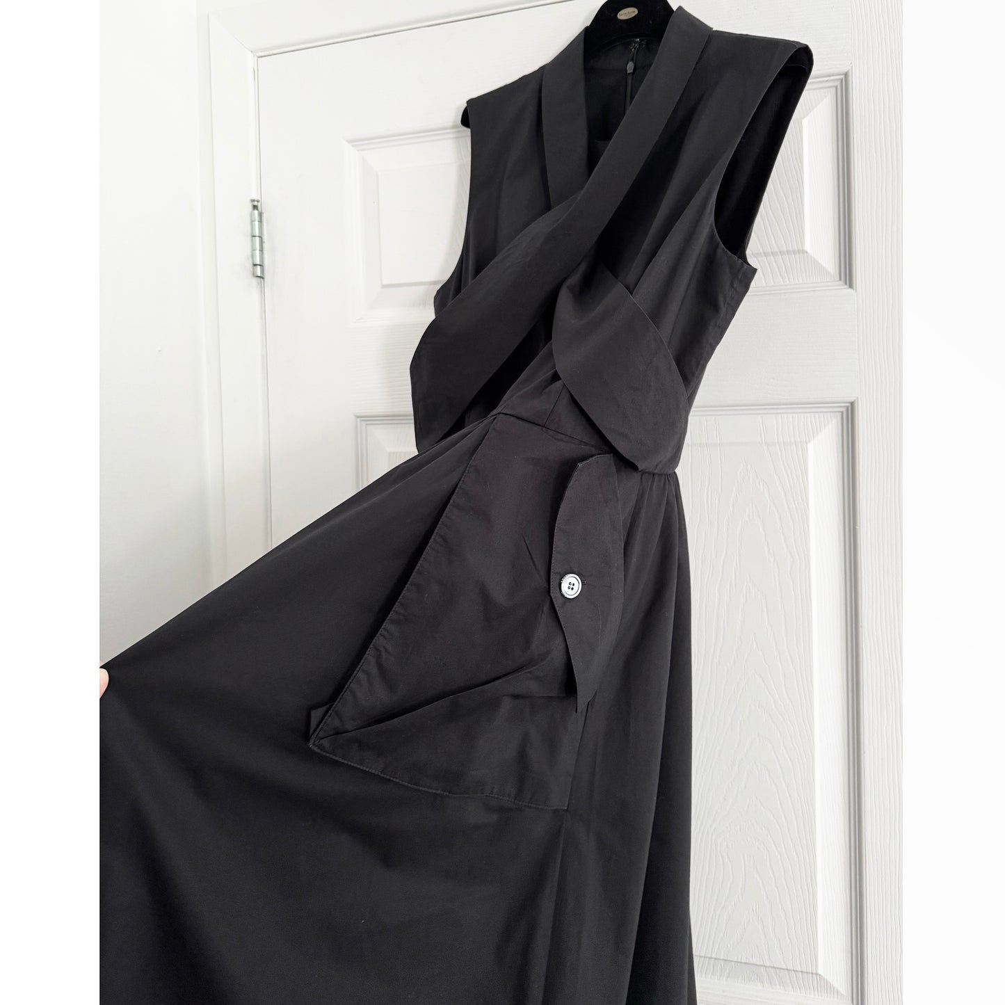 Marc by Marc Jacobs A-Line Poplin Dress in Black, size 8