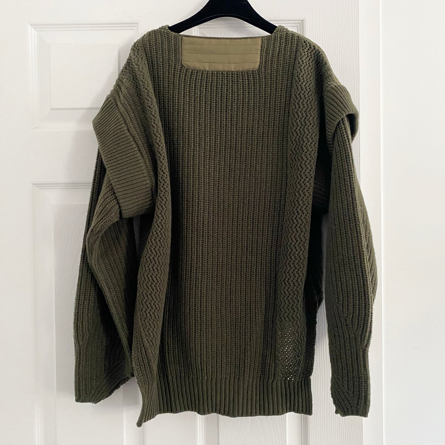 Marfa Stance Convertible Rib Crew Jumper in Olive Green, size Small