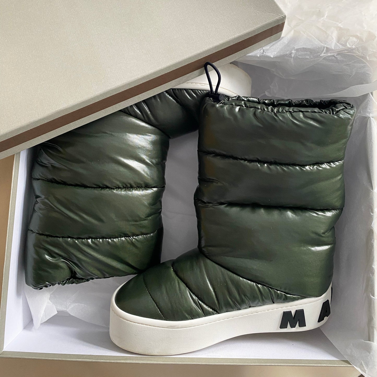 Marni Puffer Winter Boot in Green, size 39