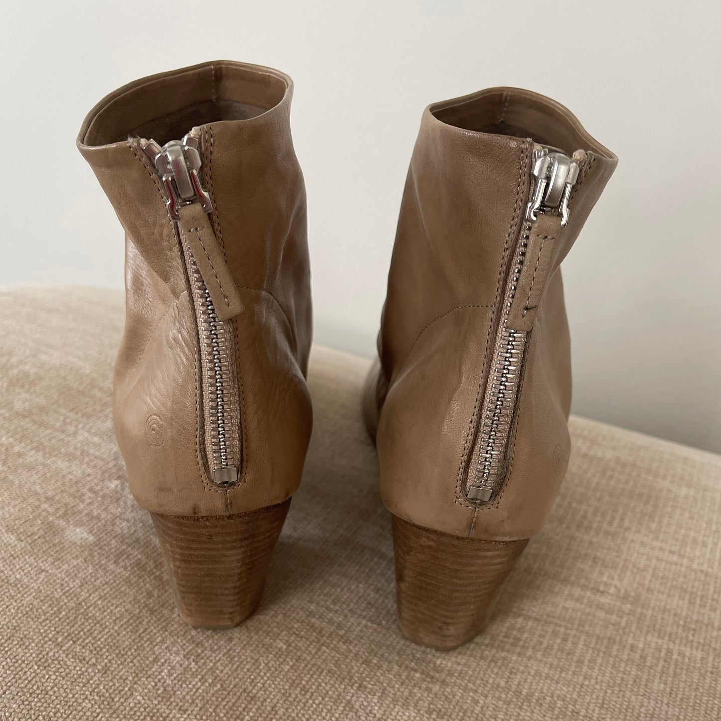 Bottines Peep Toe en cuir taupe Marsell, taille 41