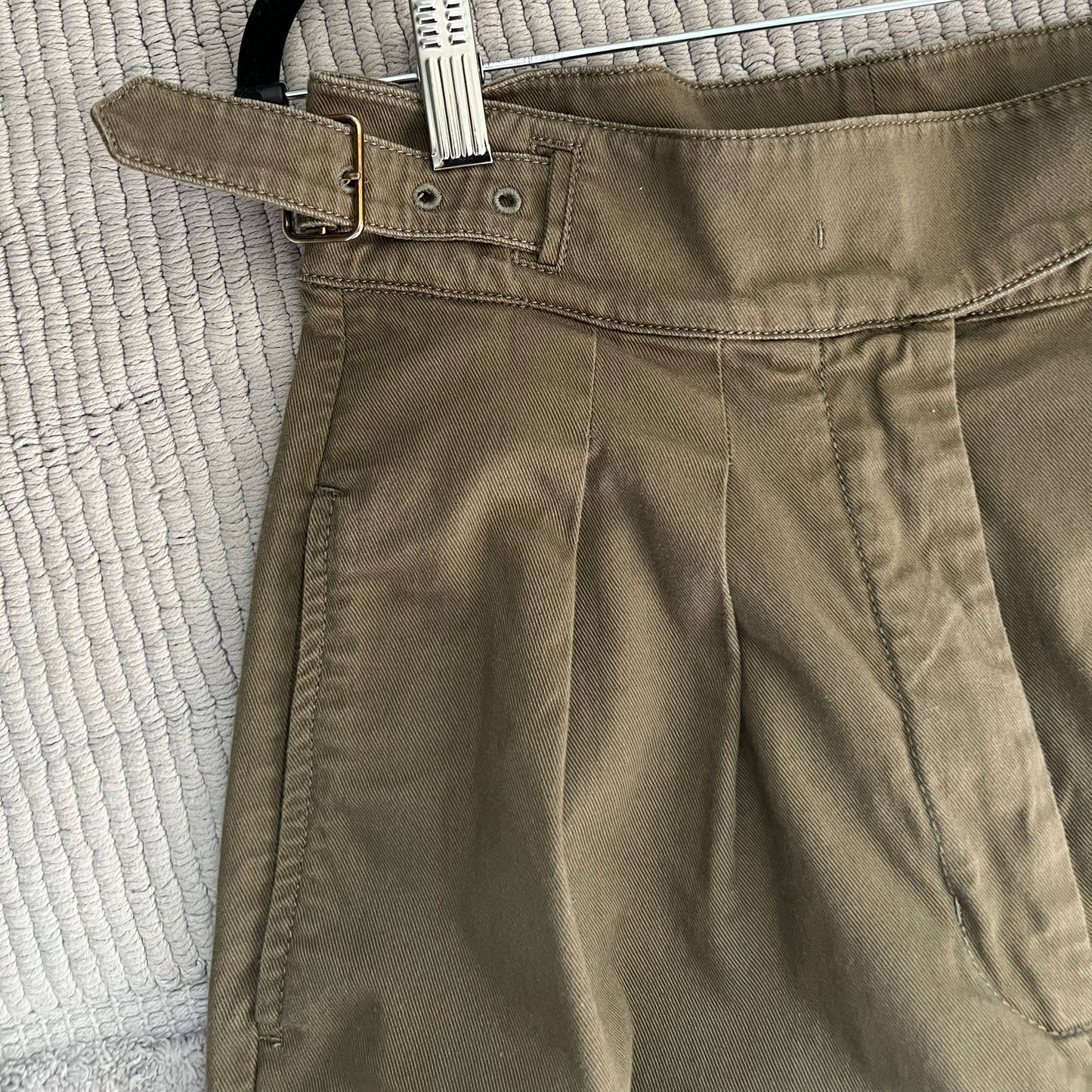 Max Mara Weekend "Foggia" Pleated Pant in Green, size 8 (fits like size 4)