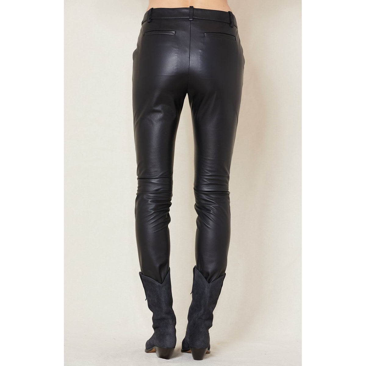 Nili Lotan "Montauk" Leather Pants in Black, size 6