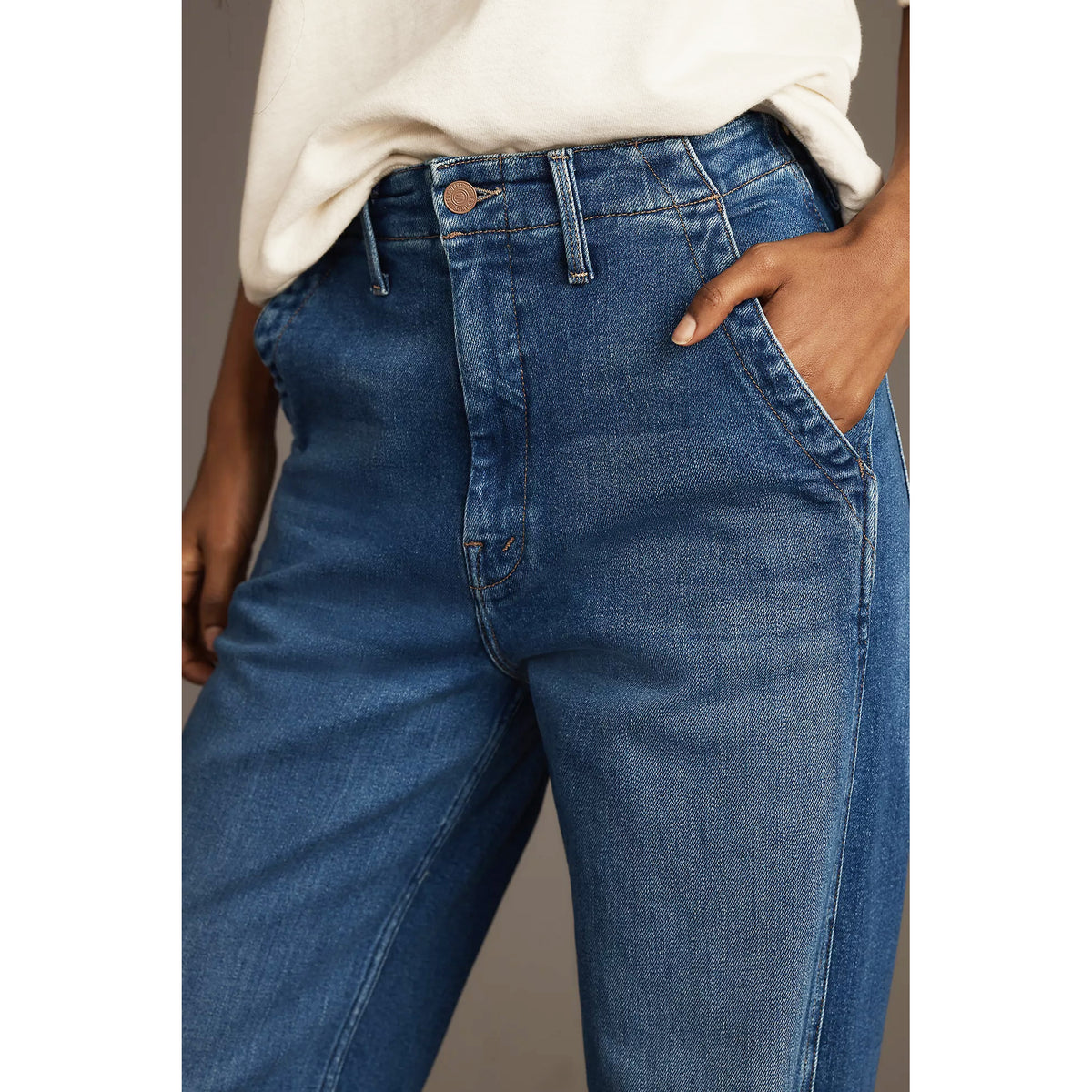 Mother "Major Zip Skimp" Jeans in "Work Hard Play Hard", size 25