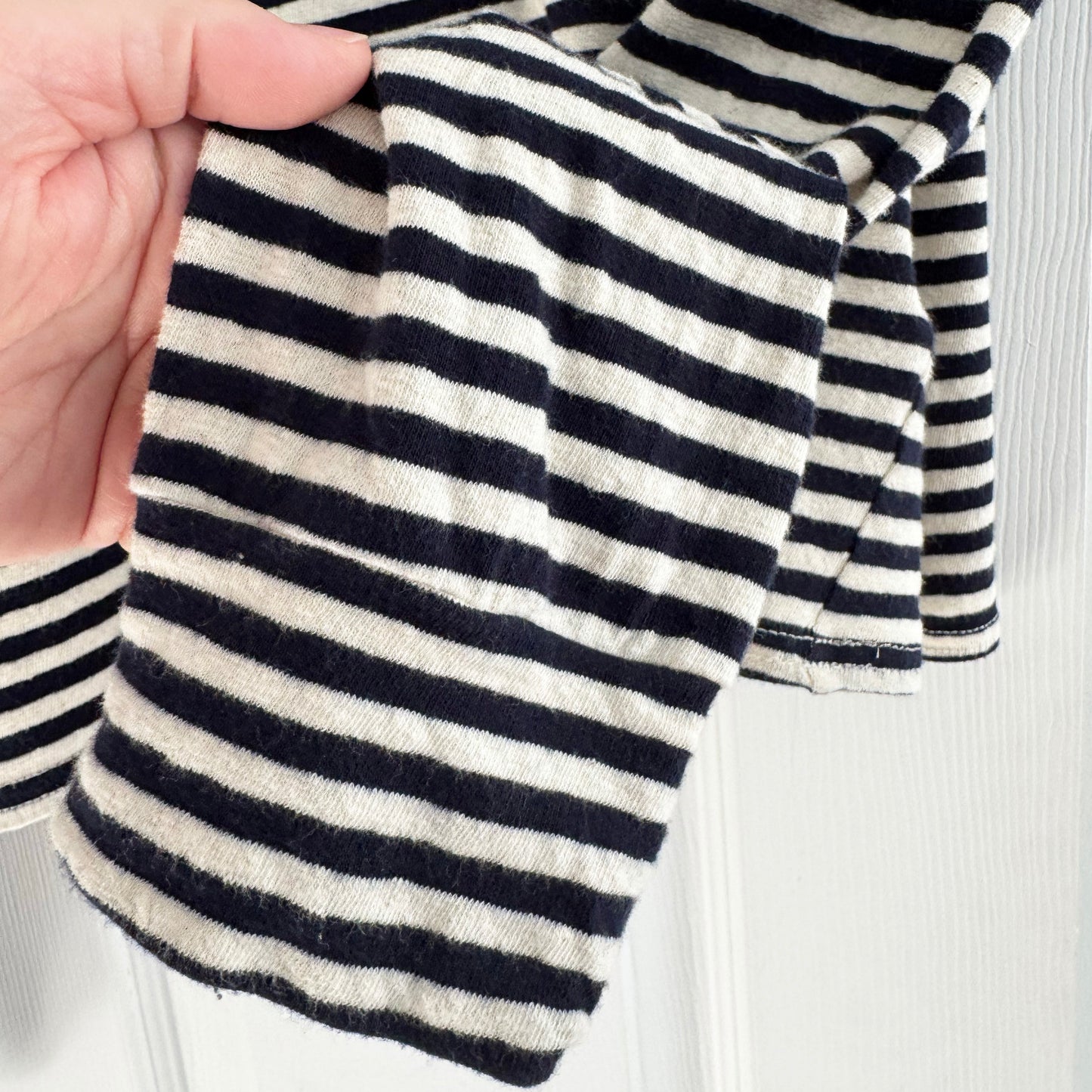 Mother "Dugout Scoop Pocket" Striped Tee in Navy/White, size Small