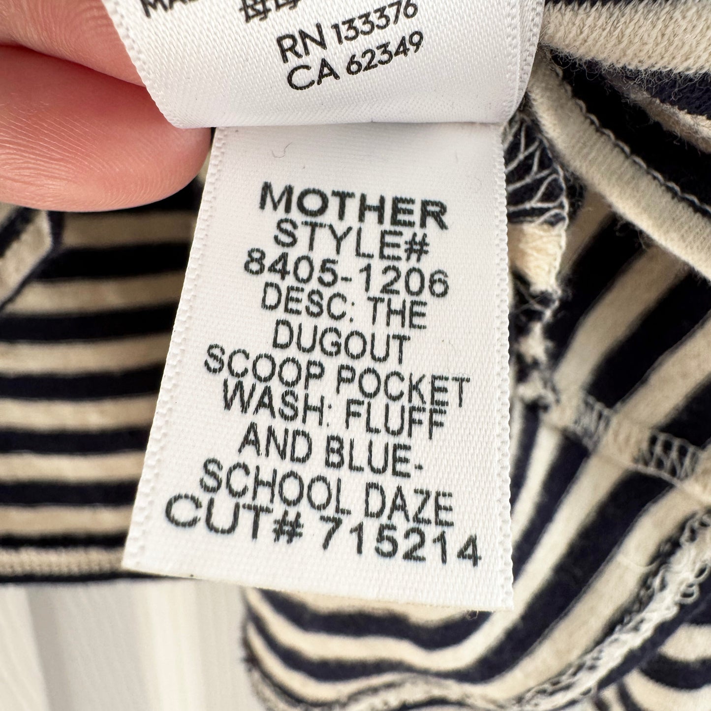 Mother "Dugout Scoop Pocket" Striped Tee in Navy/White, size Small