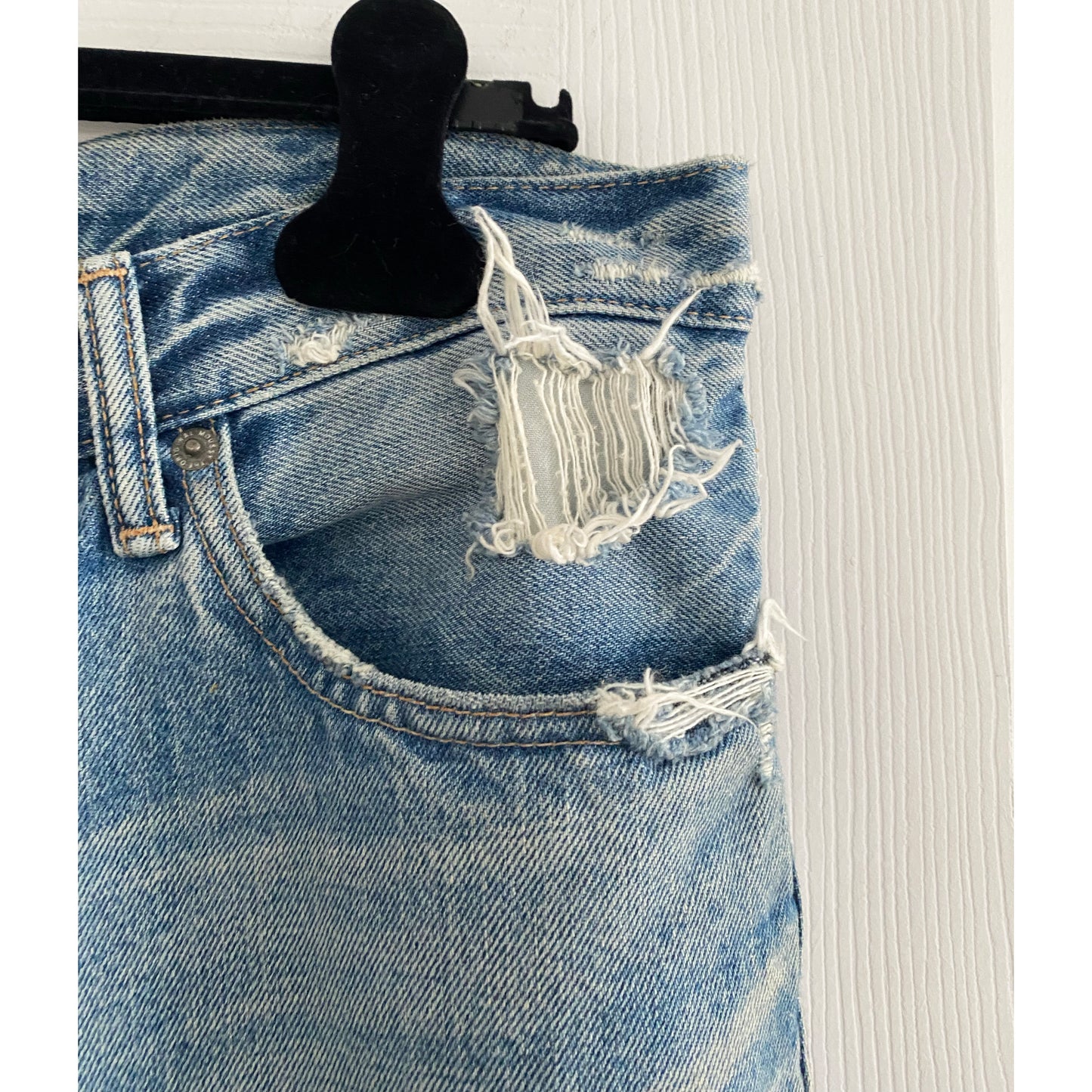 Moussy "McAllen" Blue Jean with Ripped Knee, size 31 (fits like size 30)