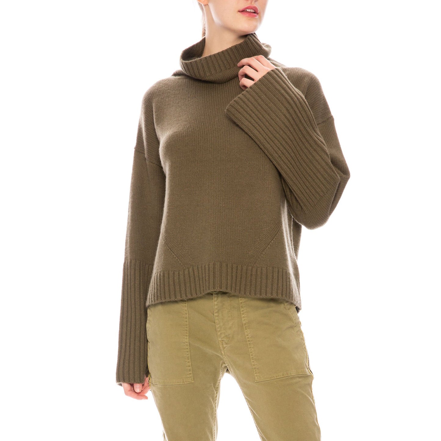 Nili Lotan "Boyd" Cashmere Sweater in Ivory, size Large
