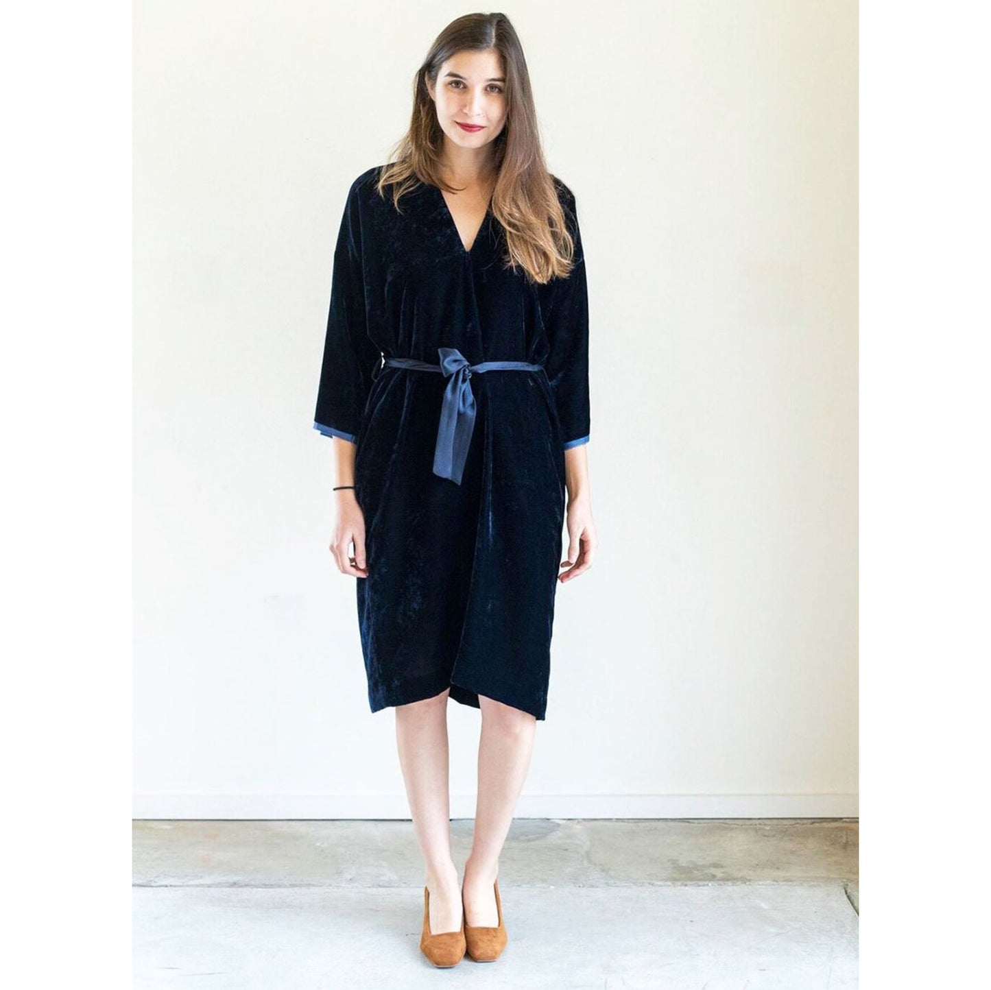 Nili Lotan "Rochelle" Velvet Dress in Navy, size XS (fits XS-S)