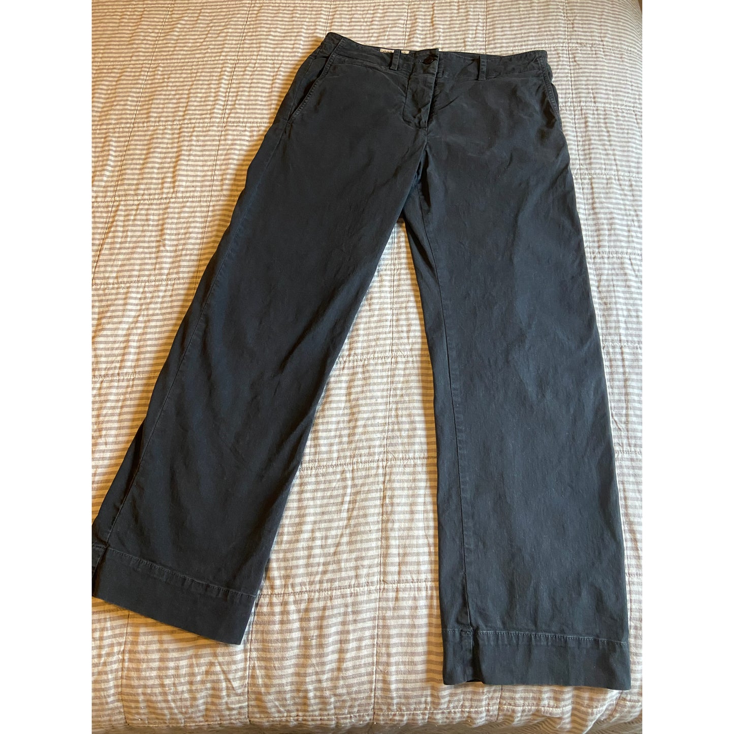 Pantalon Nili Lotan « Tomboy » en carbone, taille 2 (convient 2/4)