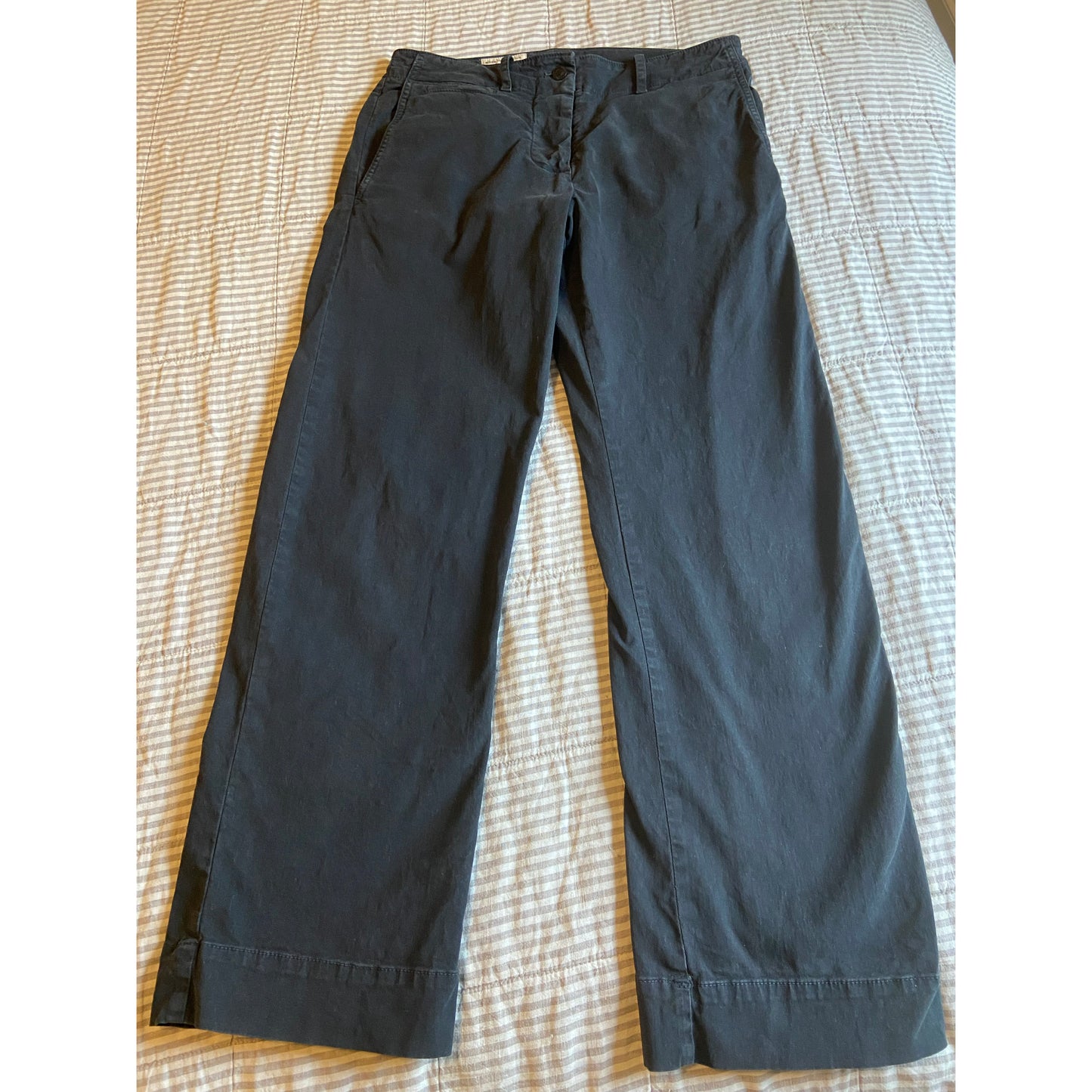 Nili Lotan "Tomboy" Pant in Carbon, size 2 (fits 2/4)