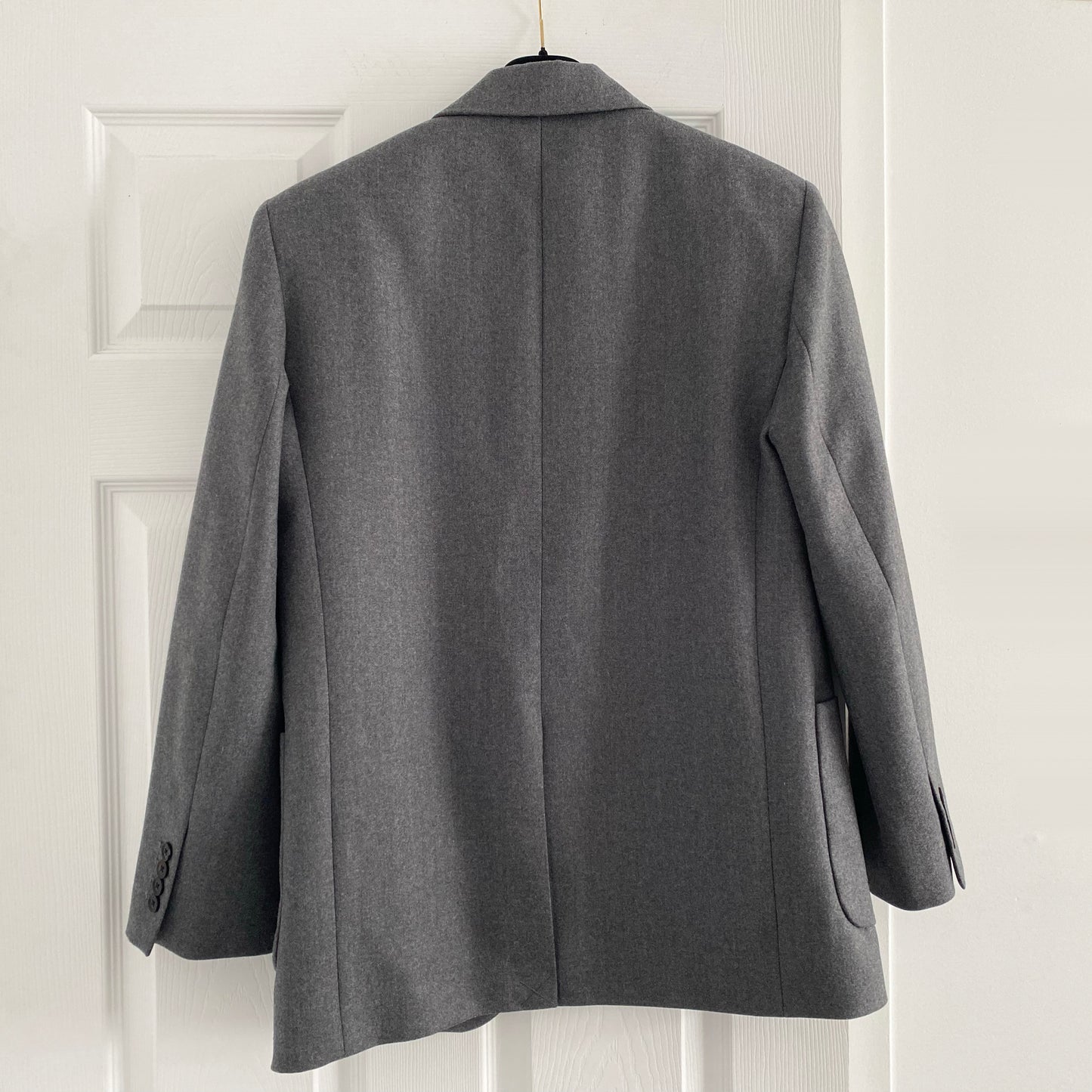 Nili Lotan "Gael" Boyfriend Blazer in Heather Grey, size 2 (fits oversize)